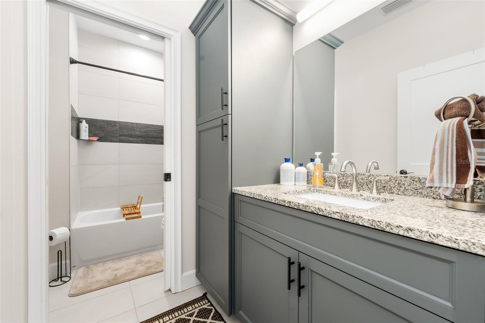 Image 29 of 37 For 26530 110th Avenue