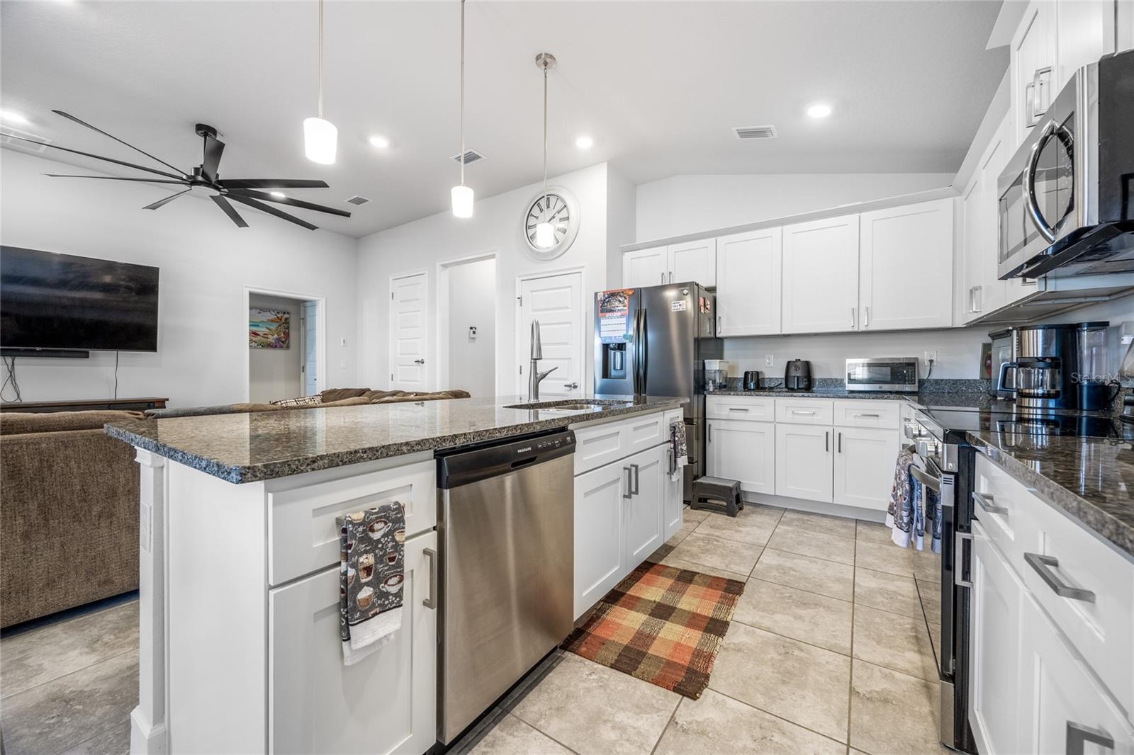 Image 11 of 52 For 25034 24th Place