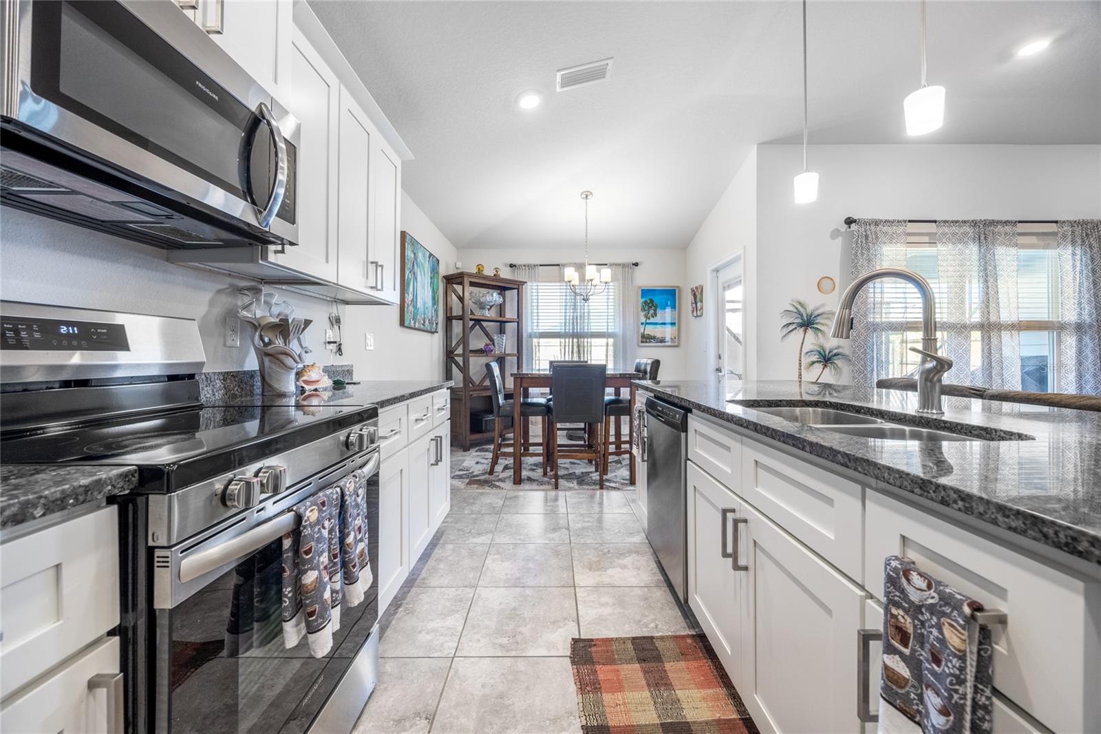 Image 17 of 52 For 25034 24th Place