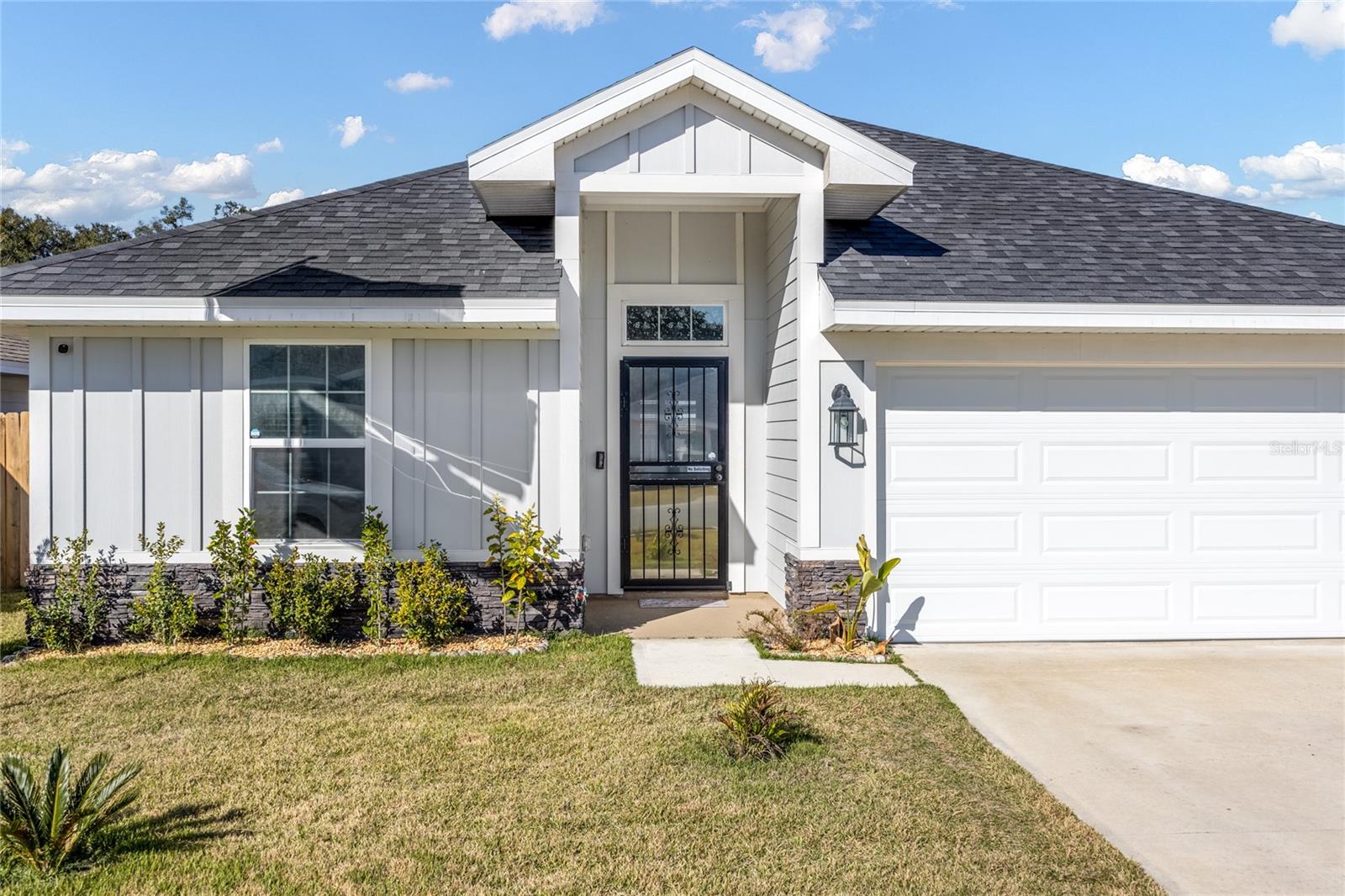 Image 3 of 52 For 25034 24th Place