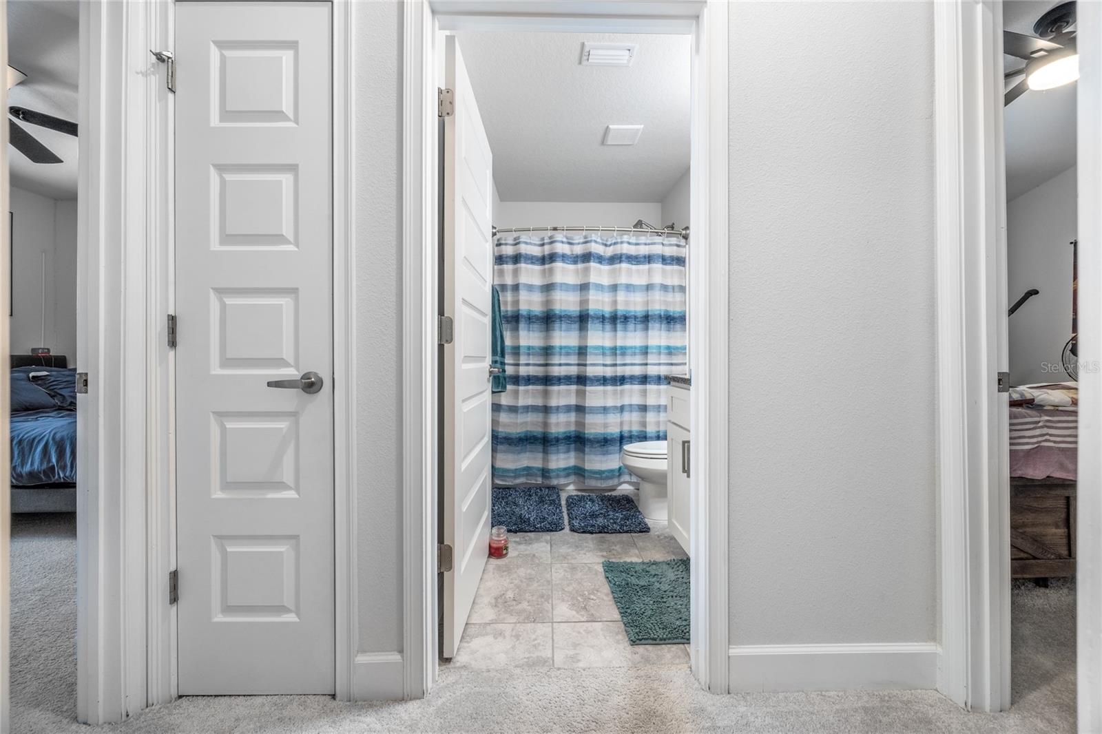 Image 31 of 52 For 25034 24th Place