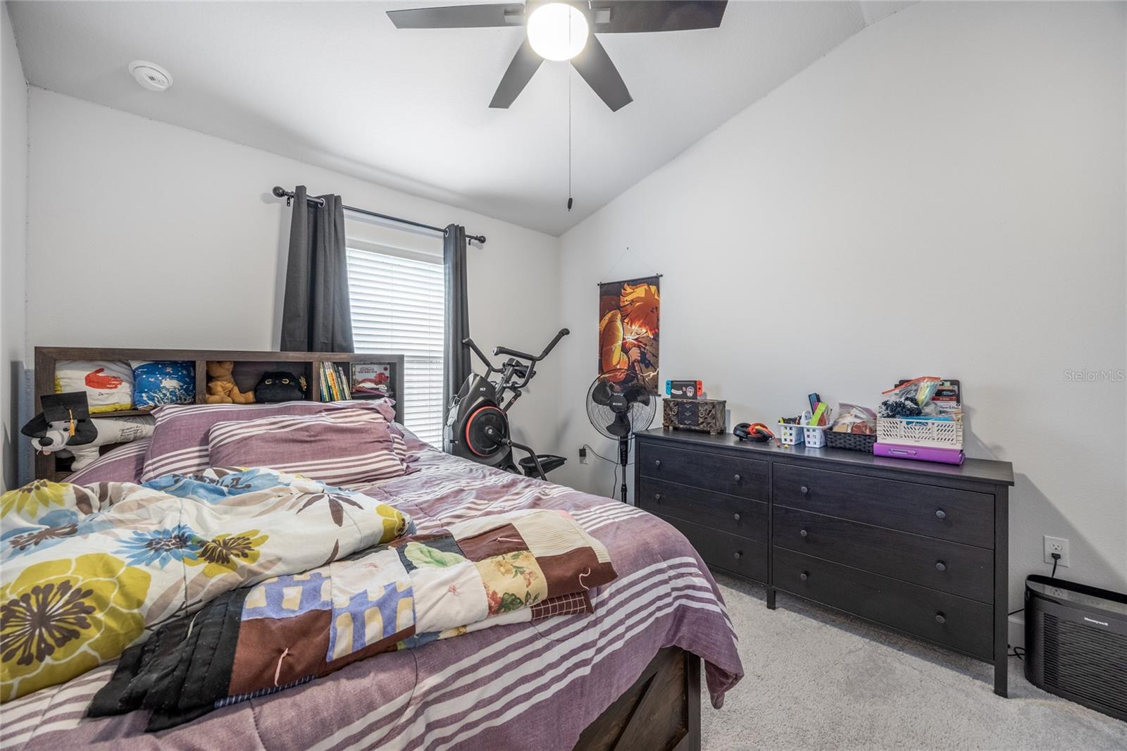 Image 38 of 52 For 25034 24th Place