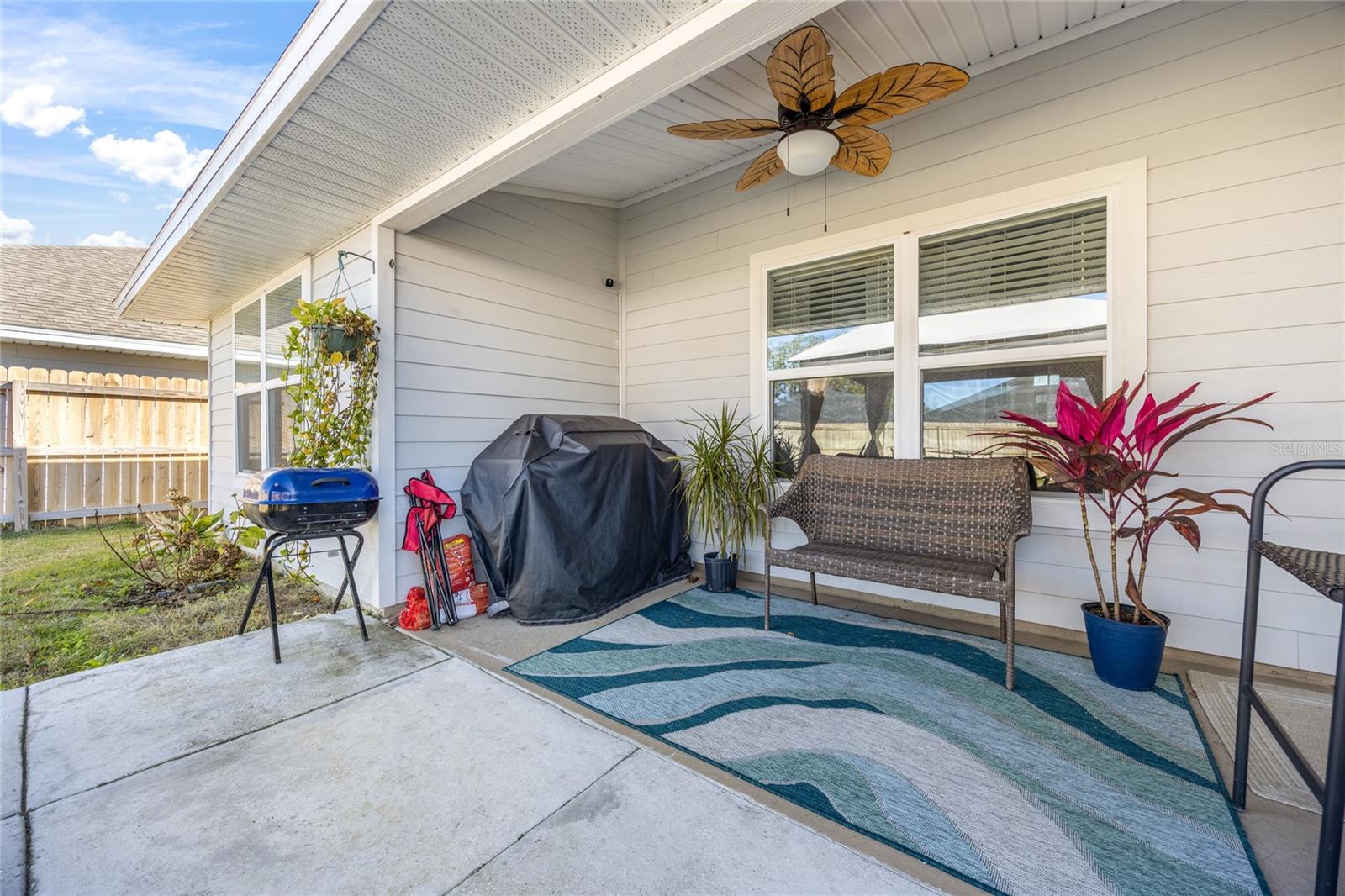 Image 43 of 52 For 25034 24th Place