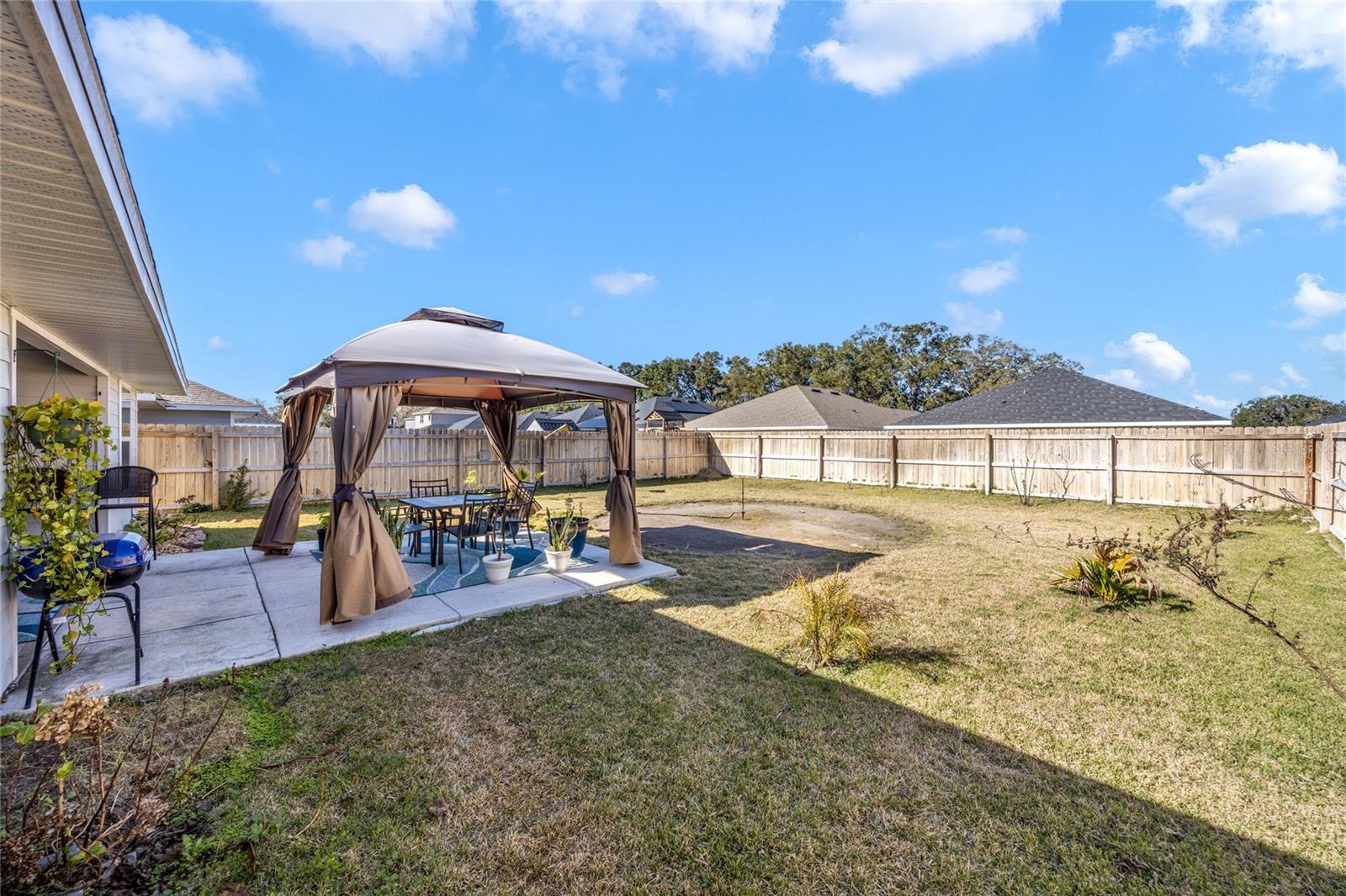 Image 46 of 52 For 25034 24th Place