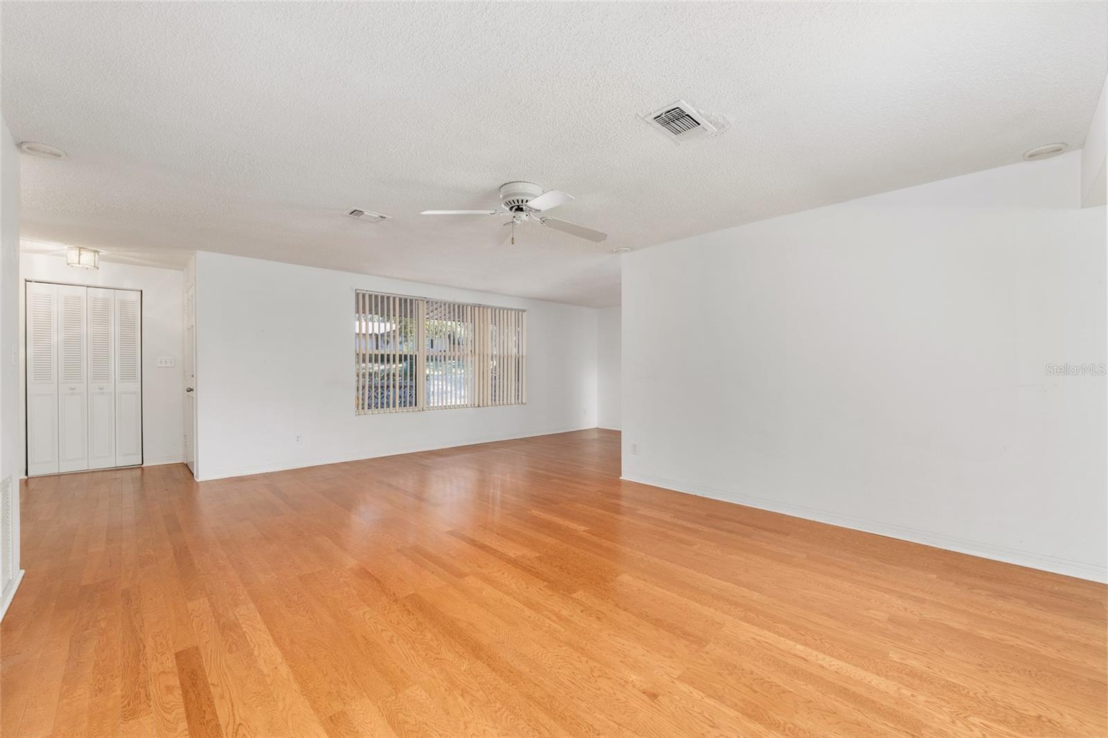 Image 11 of 65 For 560 Country Club Drive