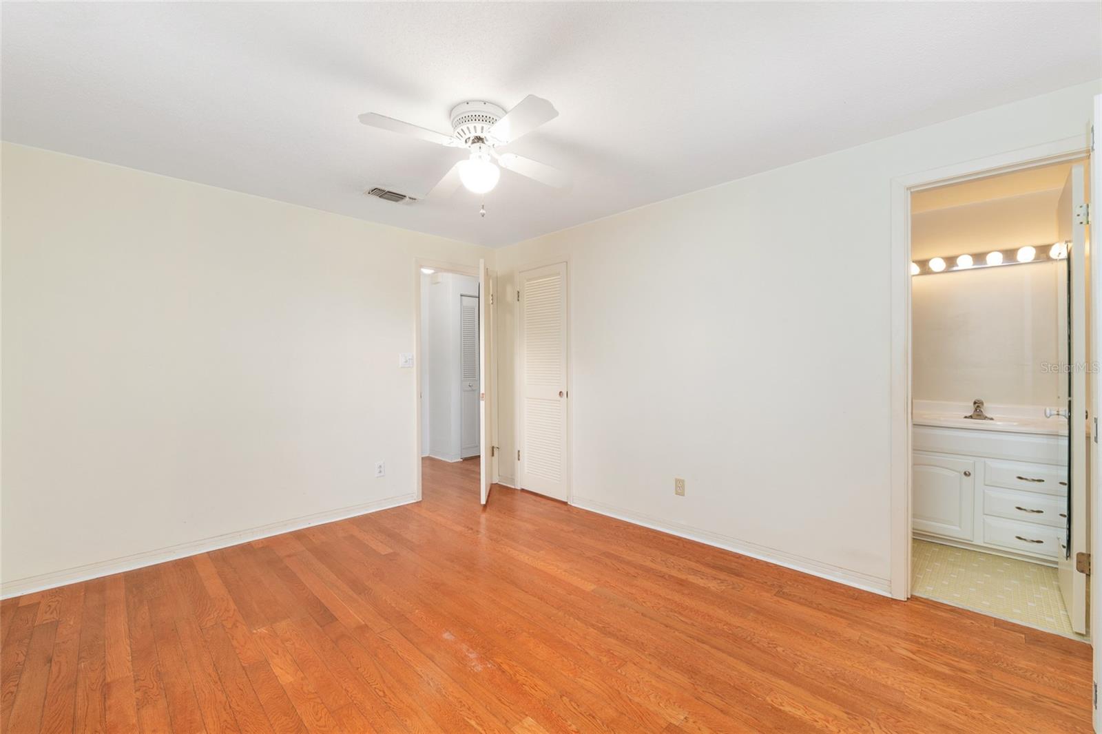 Image 30 of 65 For 560 Country Club Drive