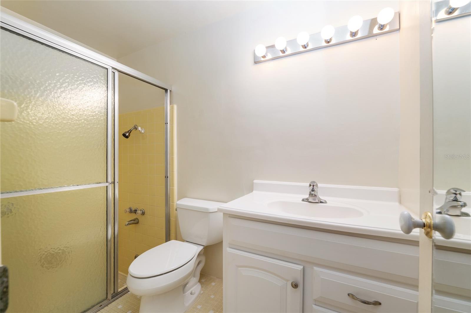 Image 31 of 65 For 560 Country Club Drive