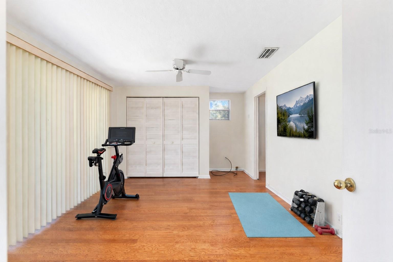 Image 34 of 65 For 560 Country Club Drive