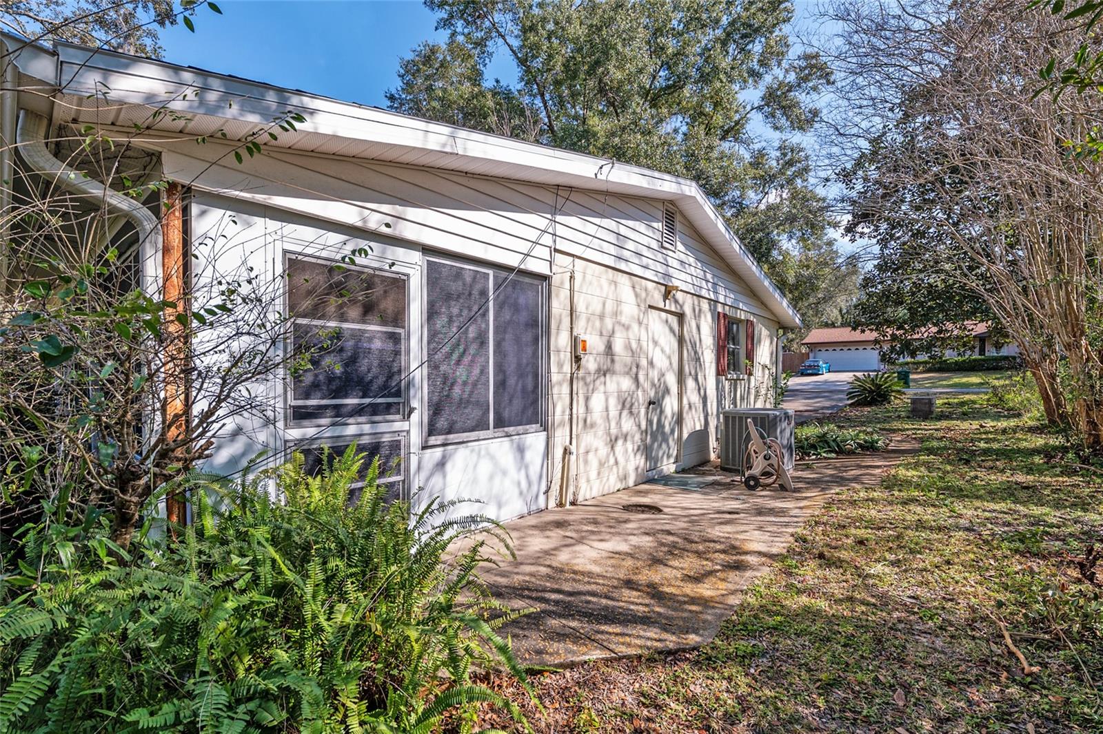 Image 54 of 65 For 560 Country Club Drive