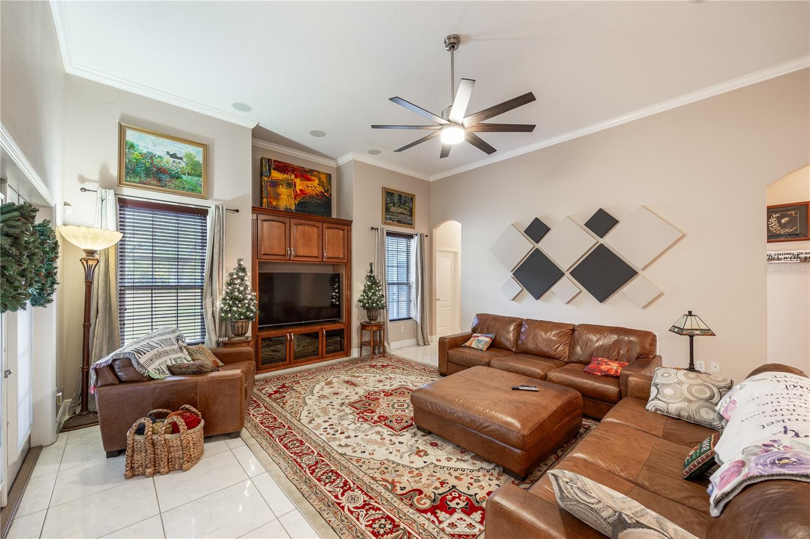 Image 30 of 77 For 163 Amber Court