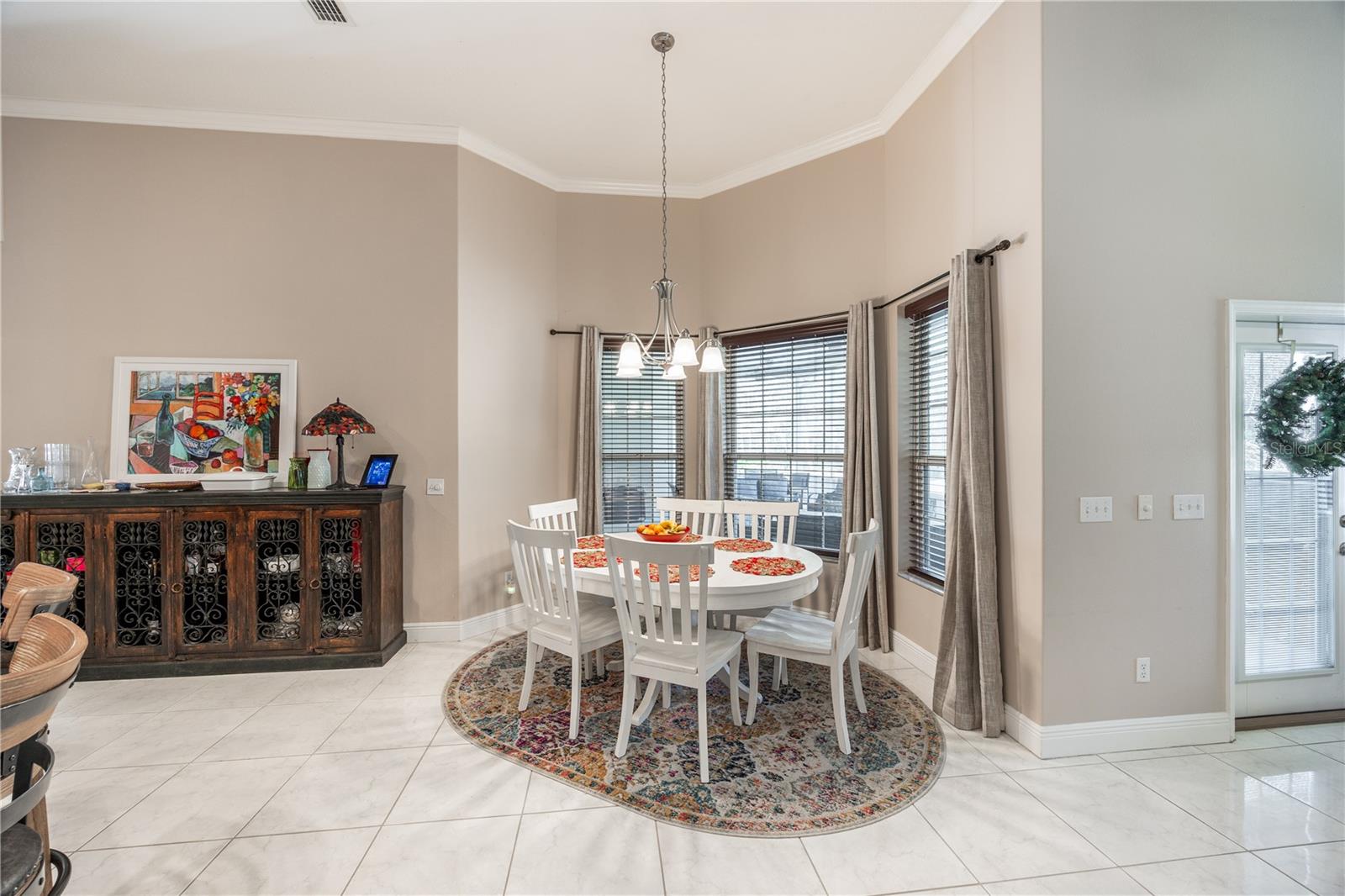 Image 34 of 77 For 163 Amber Court