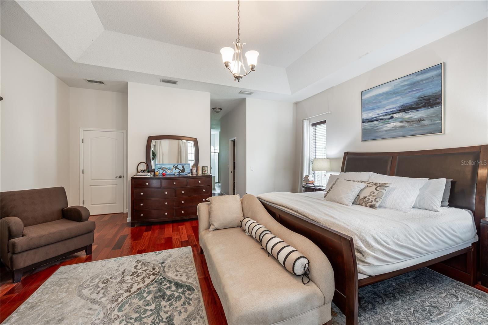 Image 37 of 77 For 163 Amber Court