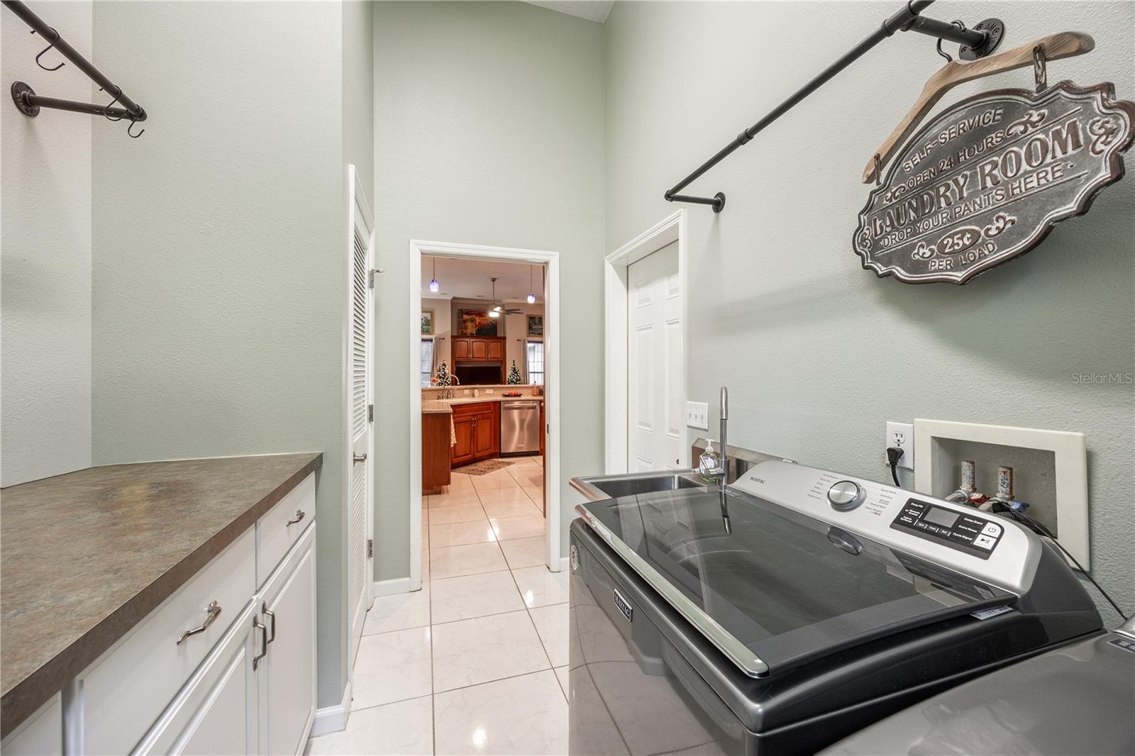 Image 46 of 77 For 163 Amber Court