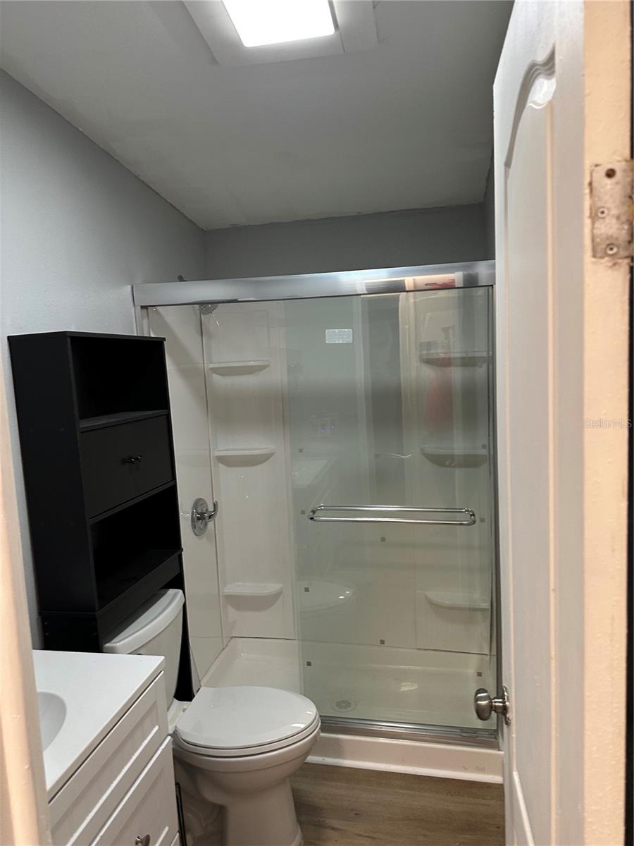 Image 19 of 19 For 448 Central Terrace