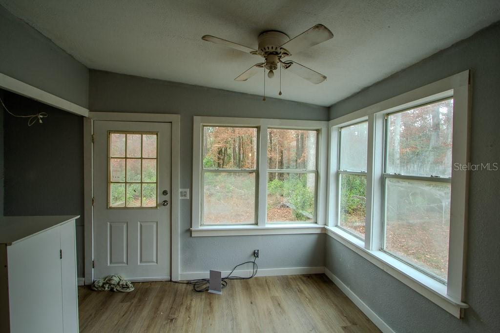 Image 9 of 19 For 448 Central Terrace