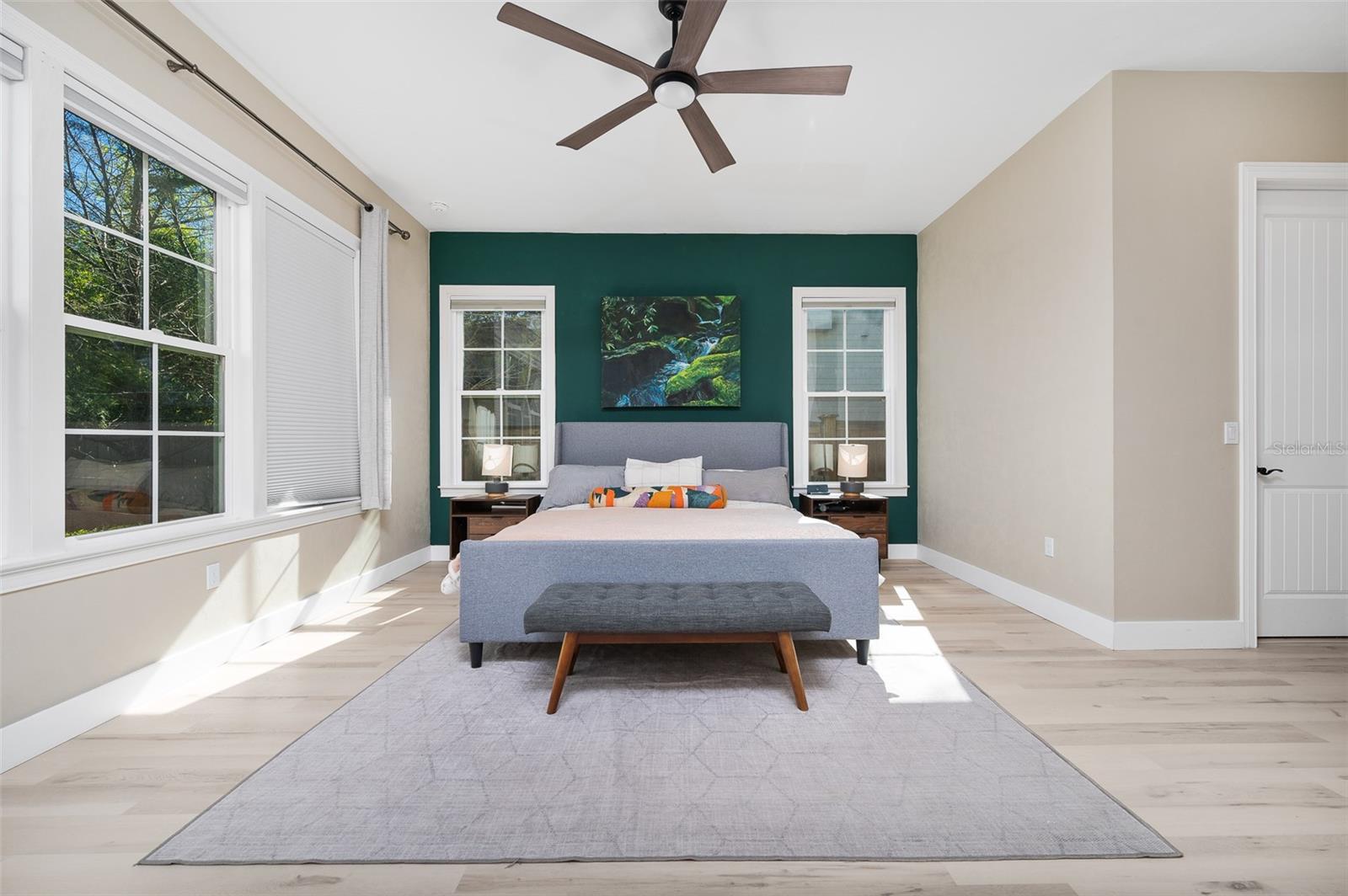 Image 24 of 47 For 691 136th Street