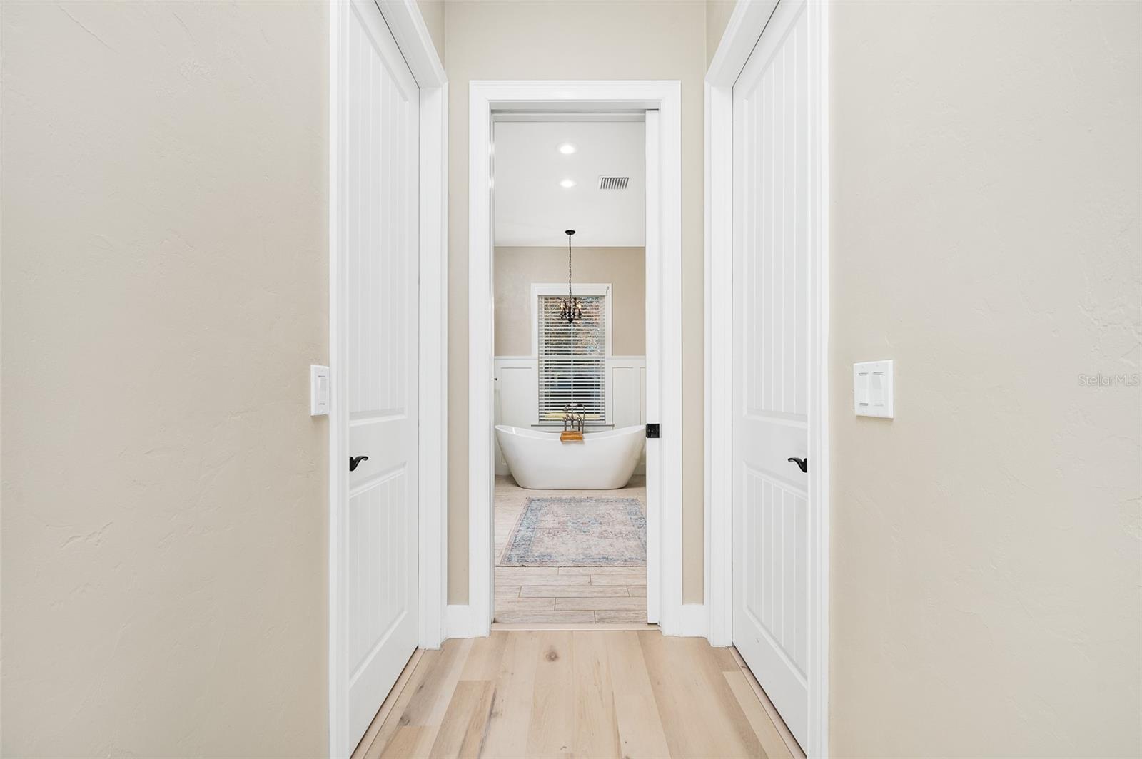 Image 27 of 47 For 691 136th Street