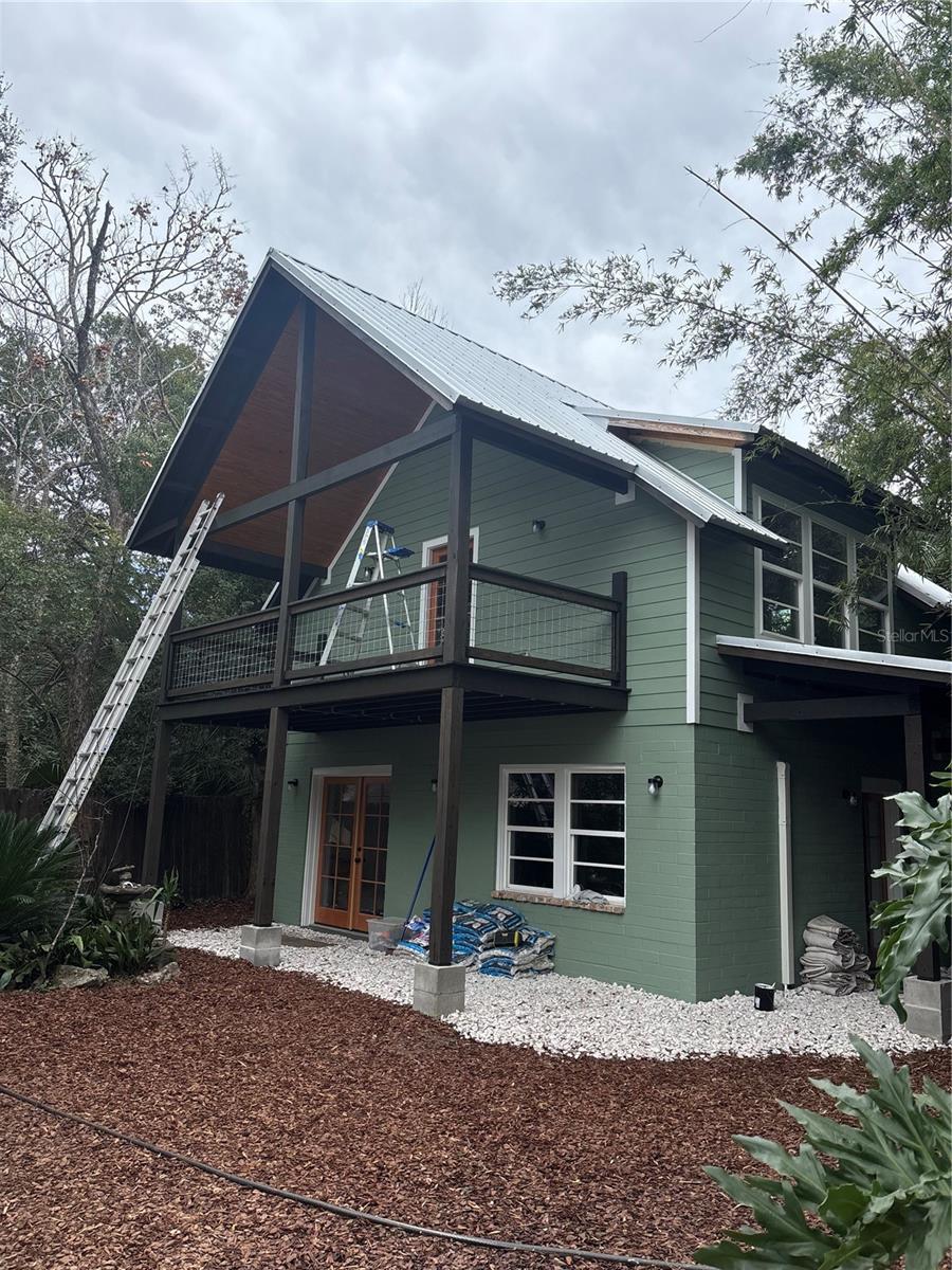 Image 2 of 3 For 1027 11th Avenue