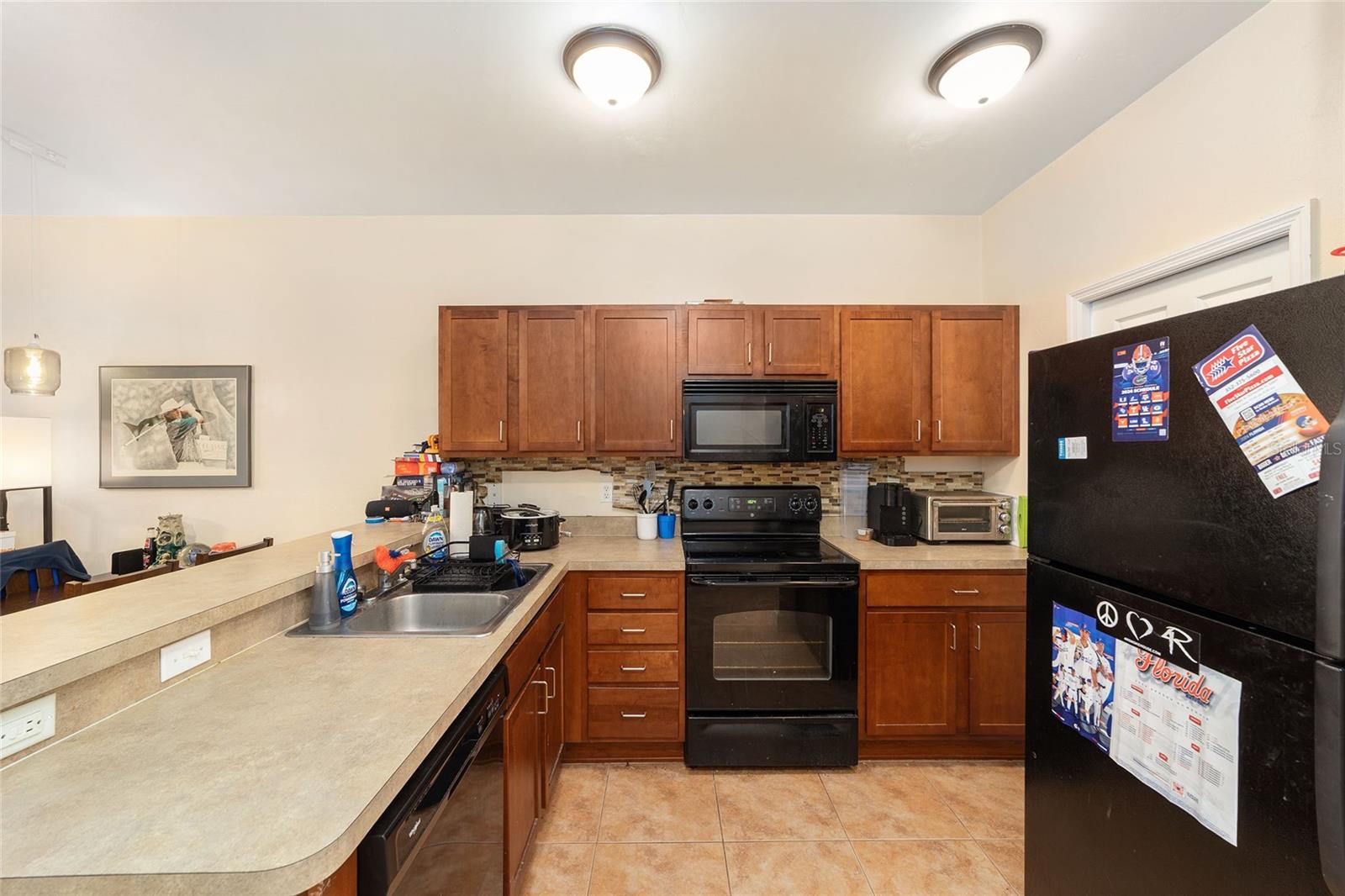 Image 6 of 32 For 2915 35th Place 102