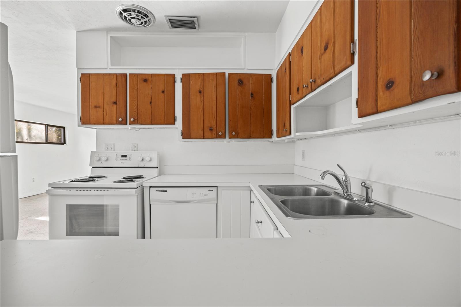 Image 6 of 17 For 1226 17th Avenue