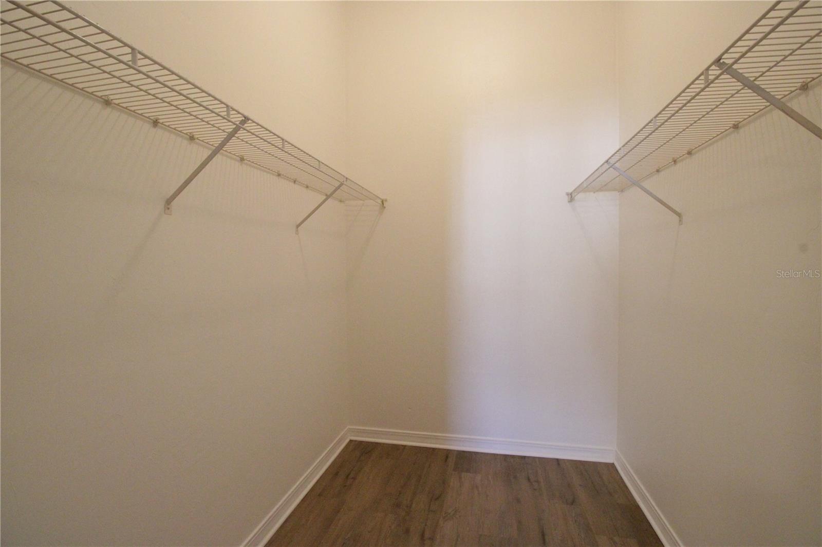 Image 17 of 20 For 2360 Archer Road 212