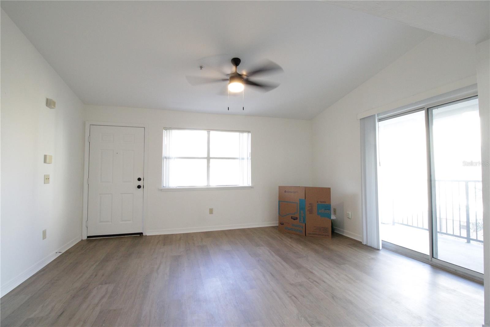 Image 9 of 20 For 2360 Archer Road 212