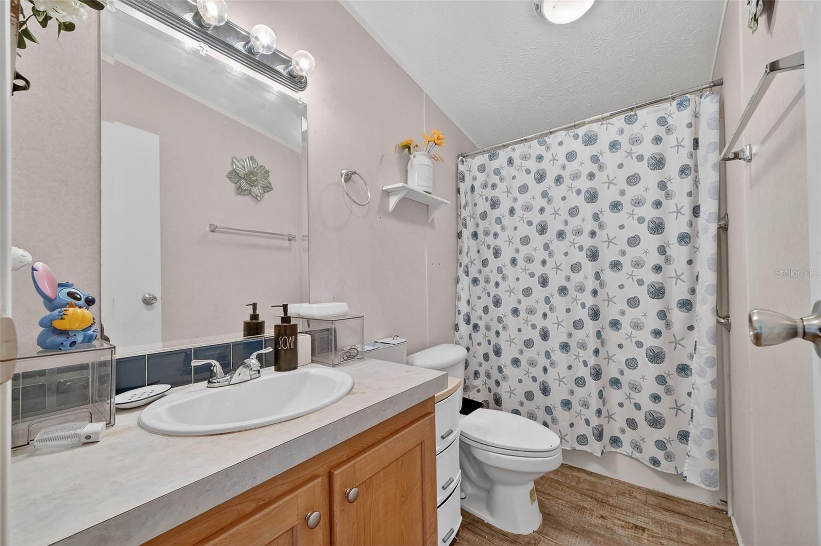 Image 18 of 46 For 27017 182nd Avenue