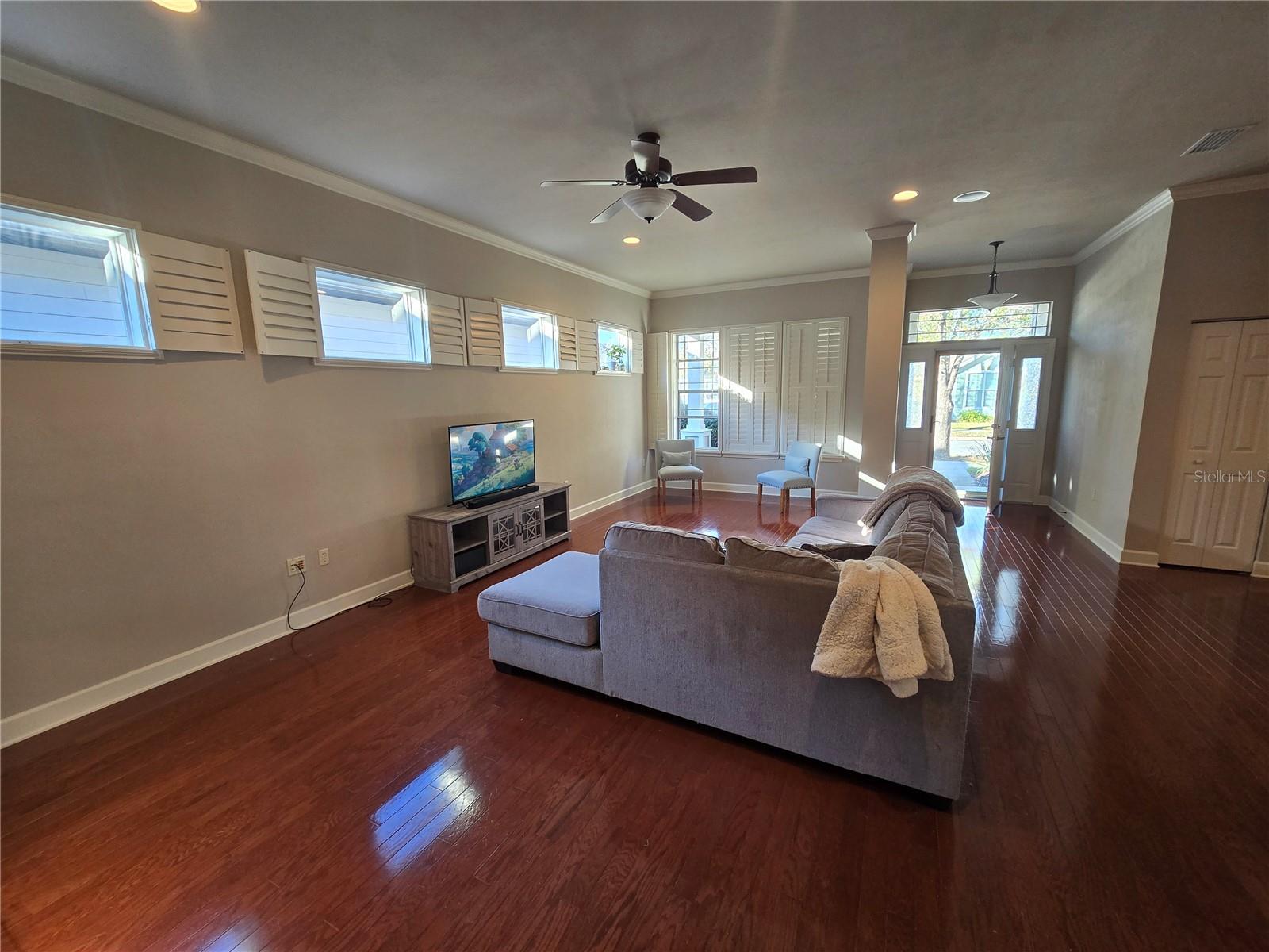 Image 7 of 30 For 8613 76th Place