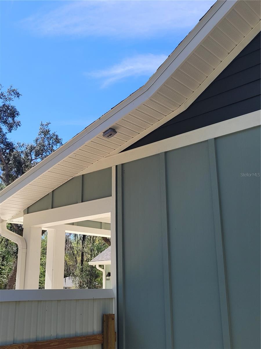 Image 18 of 76 For 21920 111th Avenue