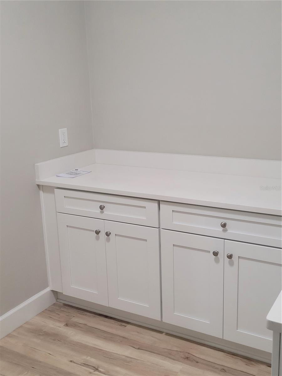 Image 27 of 76 For 21920 111th Avenue