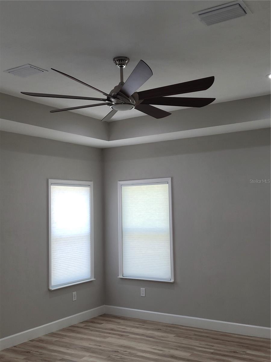 Image 31 of 76 For 21920 111th Avenue