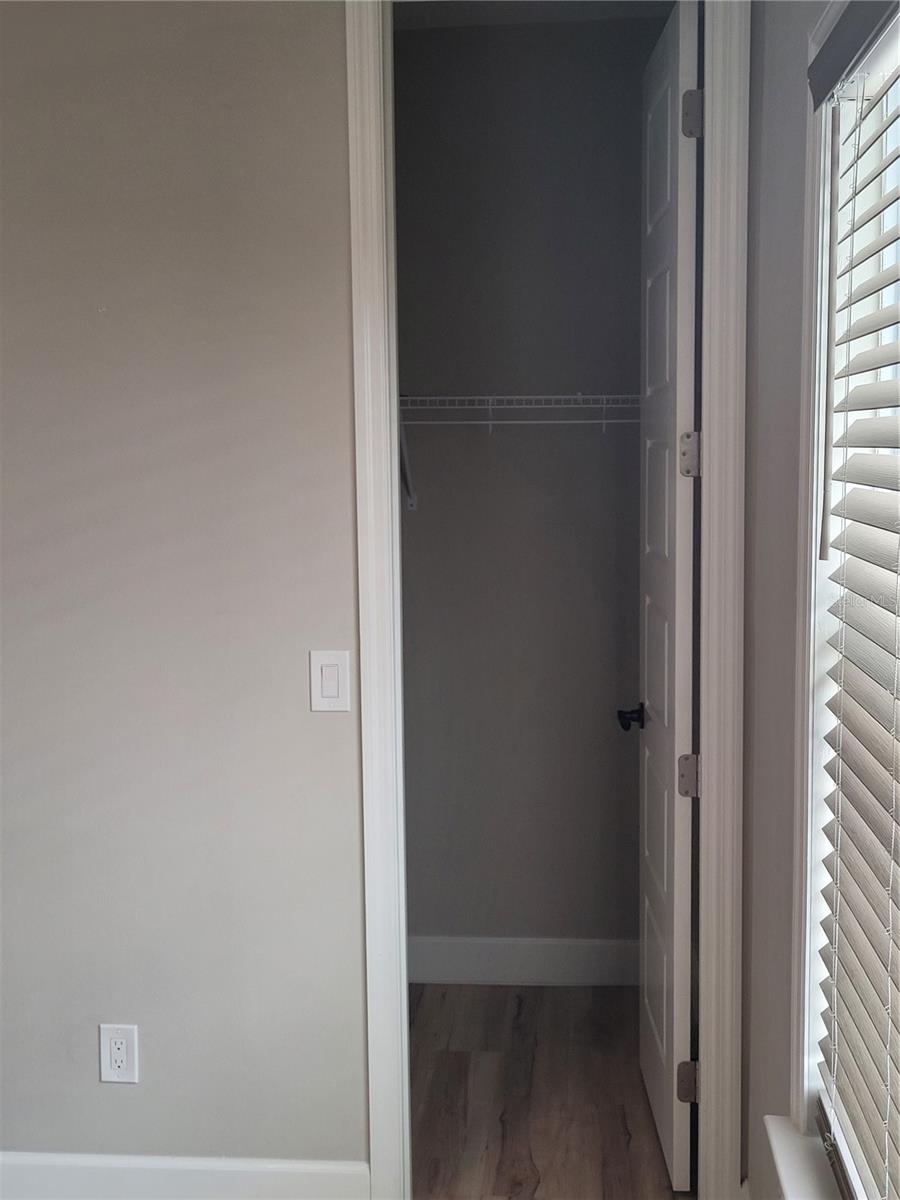 Image 63 of 76 For 21920 111th Avenue