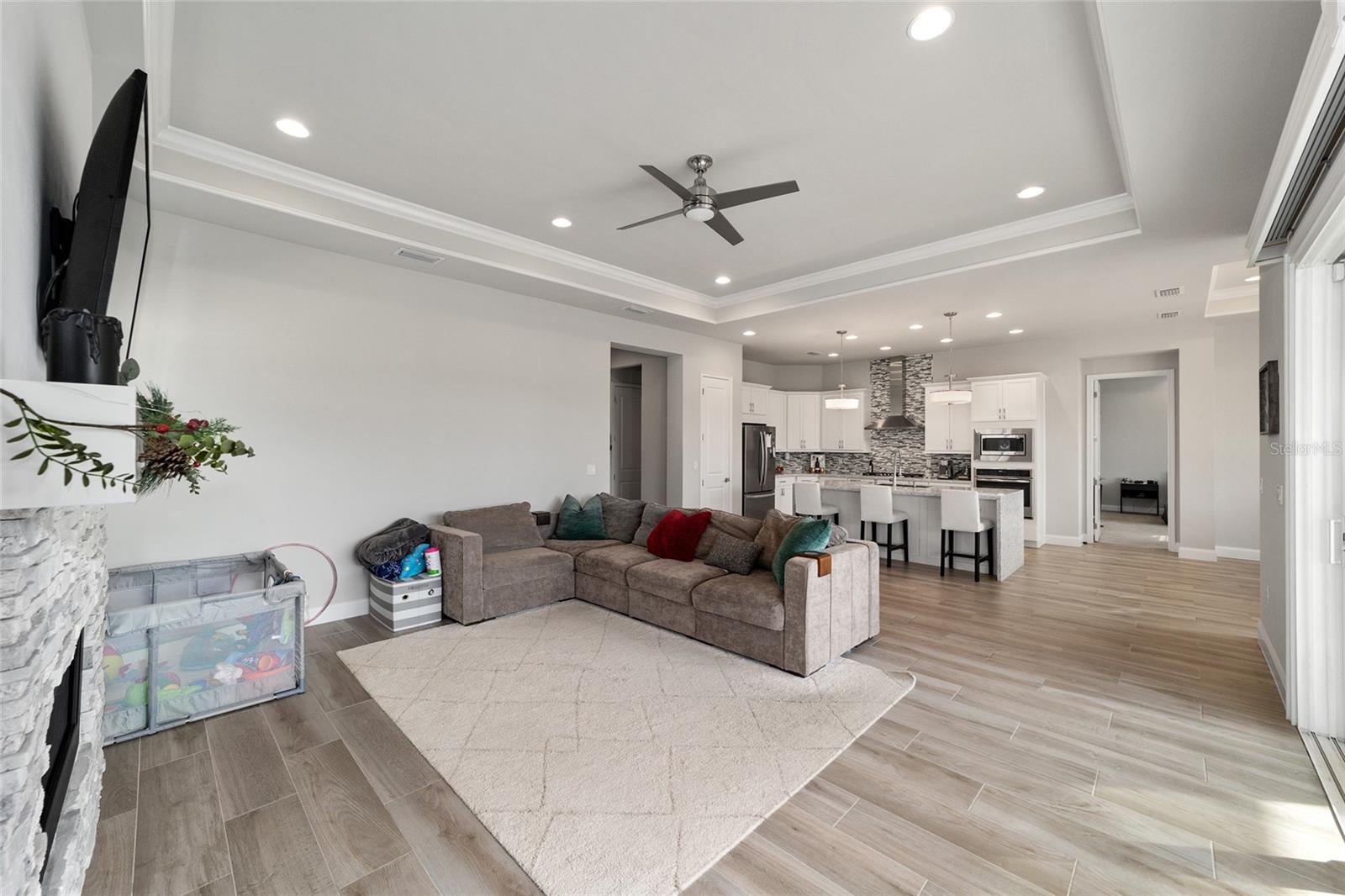 Image 21 of 68 For 11895 33rd Lane