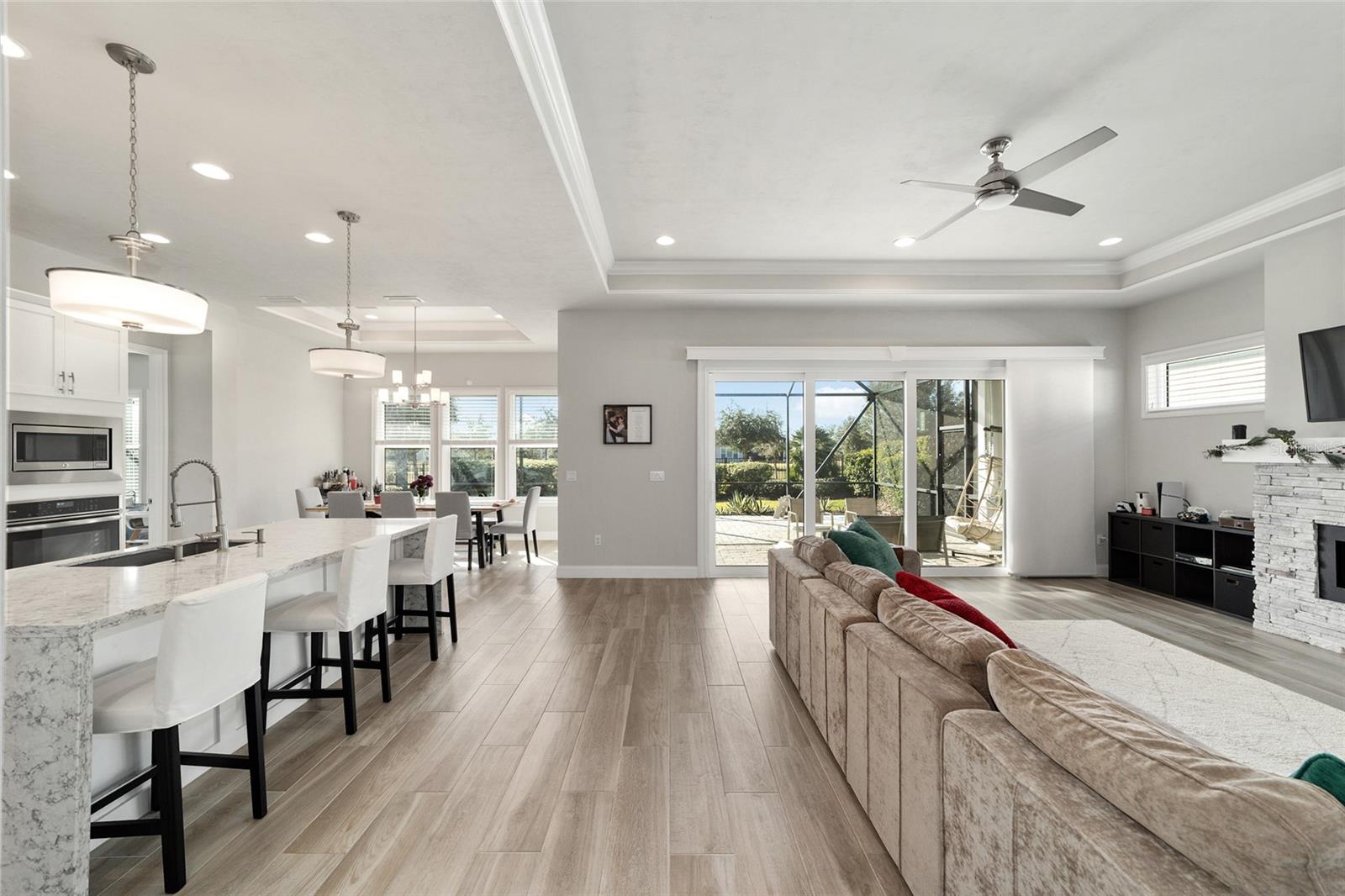 Image 22 of 68 For 11895 33rd Lane