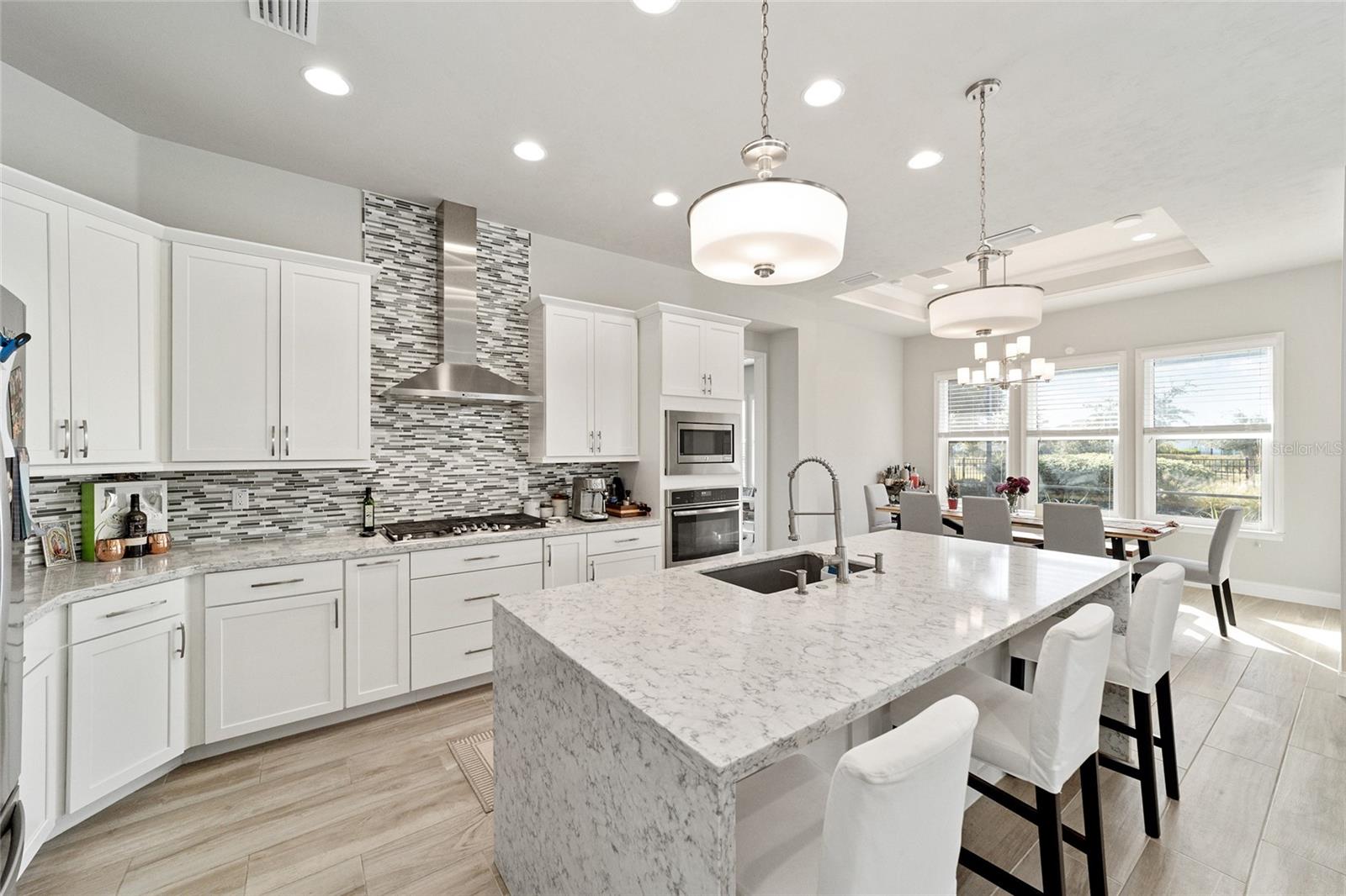 Image 26 of 68 For 11895 33rd Lane