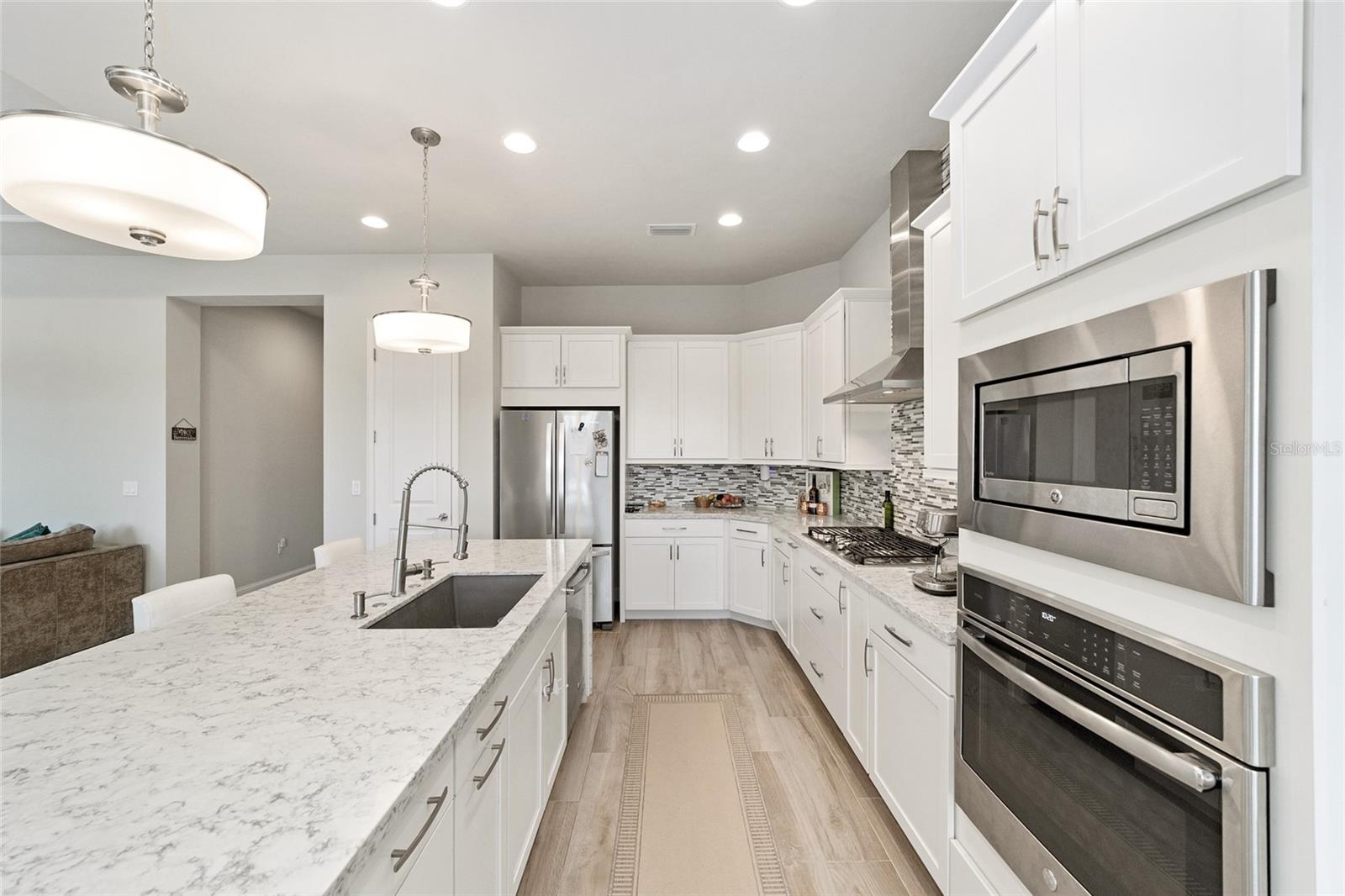 Image 28 of 68 For 11895 33rd Lane