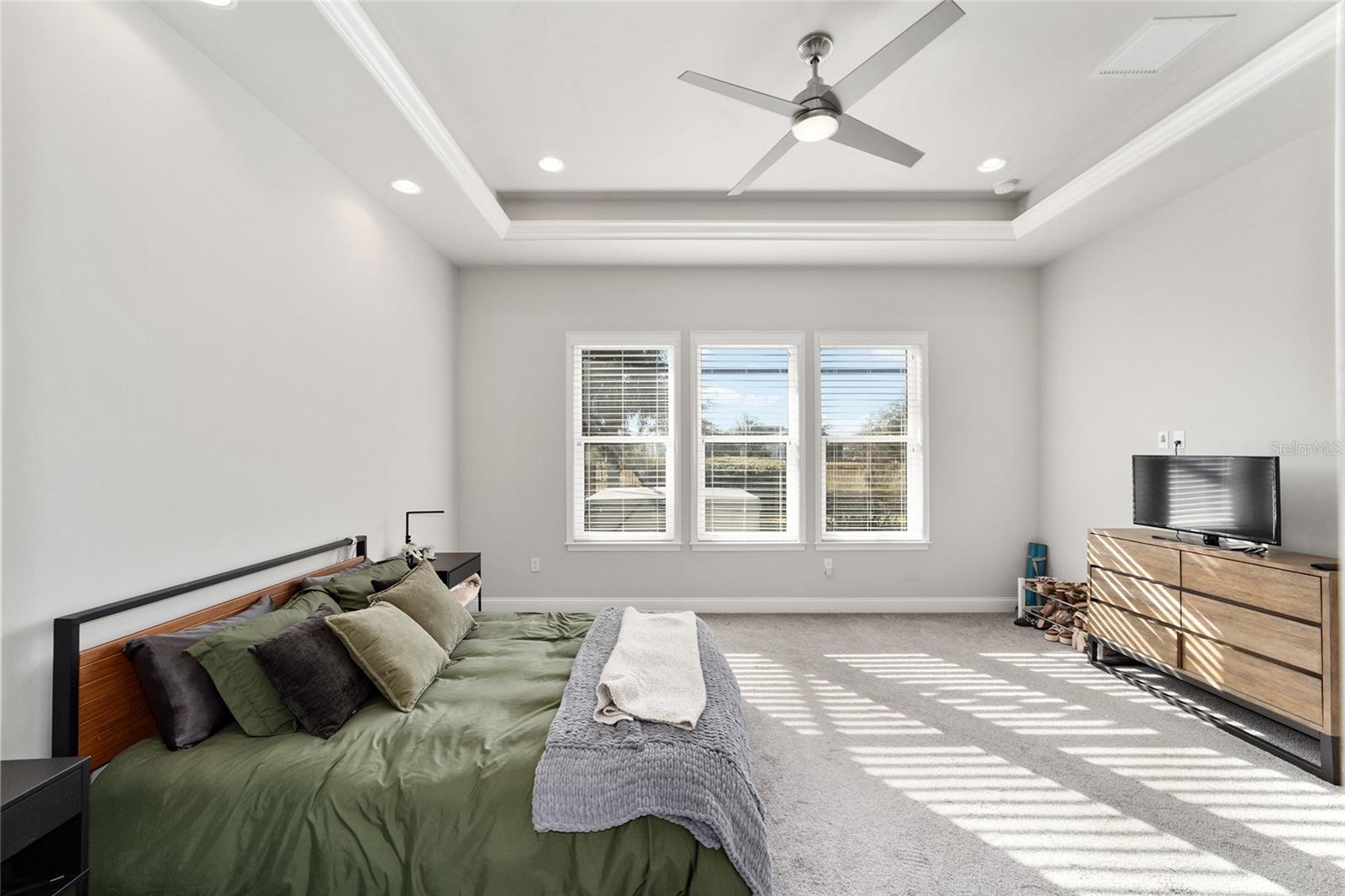 Image 35 of 68 For 11895 33rd Lane