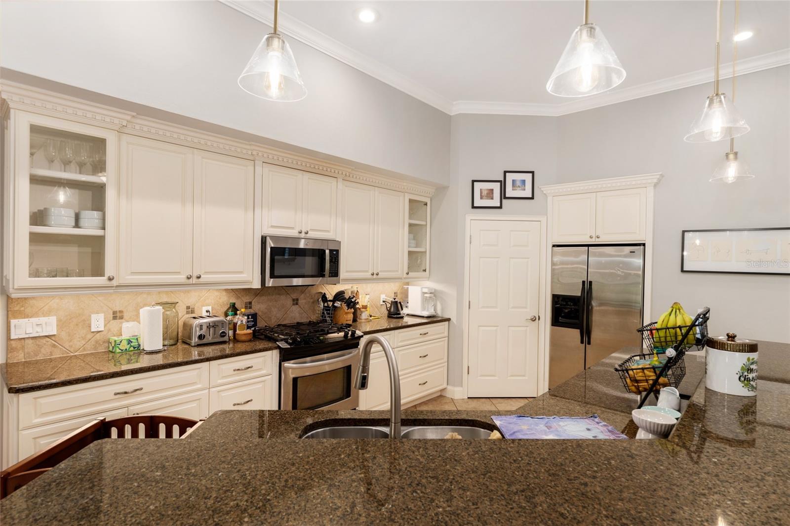 Image 20 of 62 For 3773 21st Drive