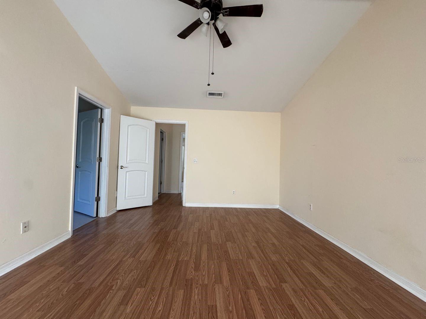 Image 7 of 14 For 6139 112th Place