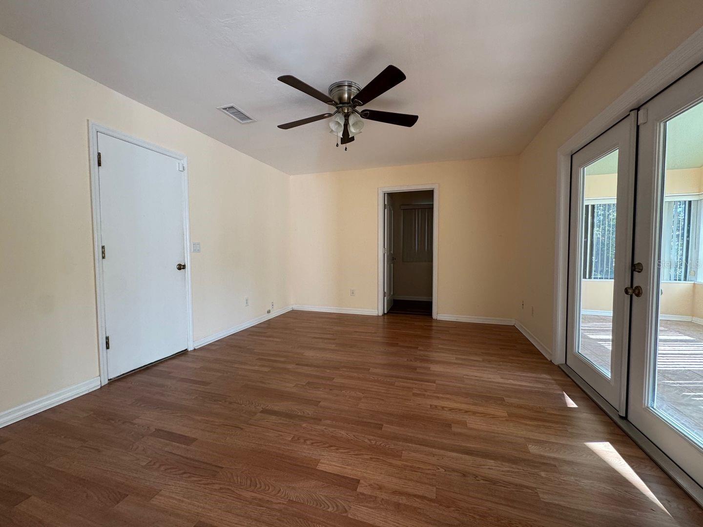 Image 9 of 14 For 6139 112th Place