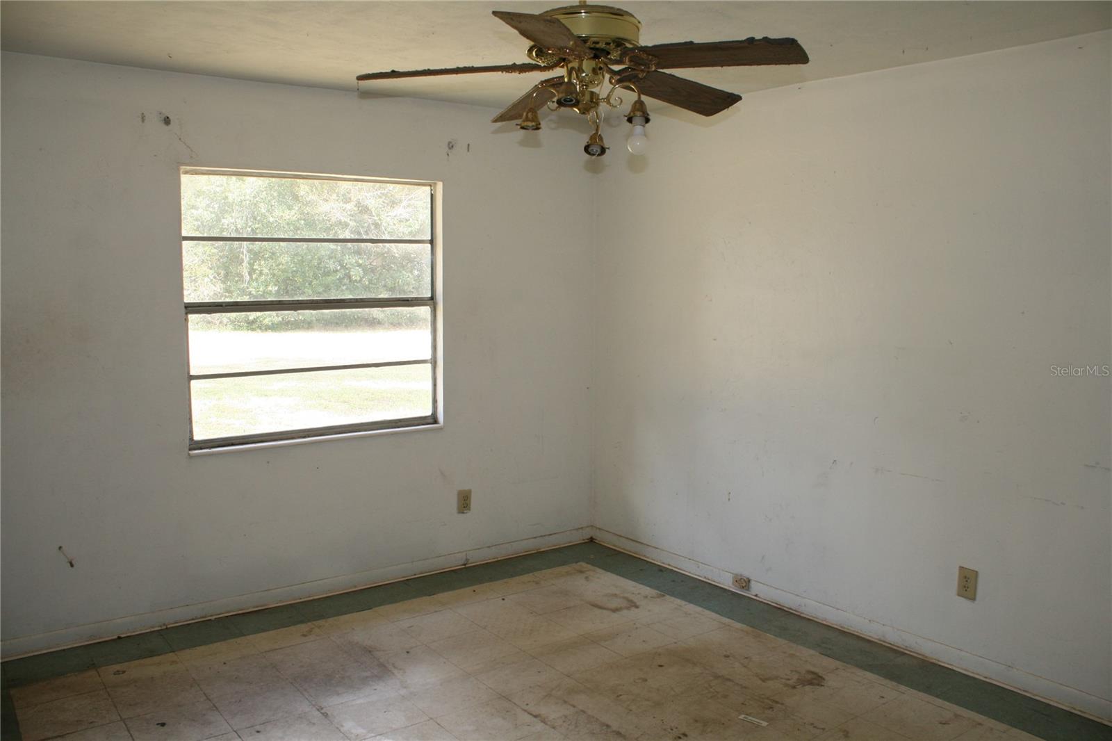 Image 18 of 20 For 516 127th Street