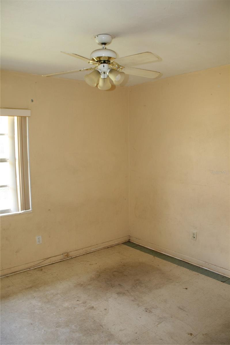 Image 19 of 20 For 516 127th Street