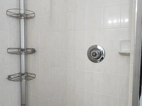 Image 21 of 40 For 2166 87th Terrace