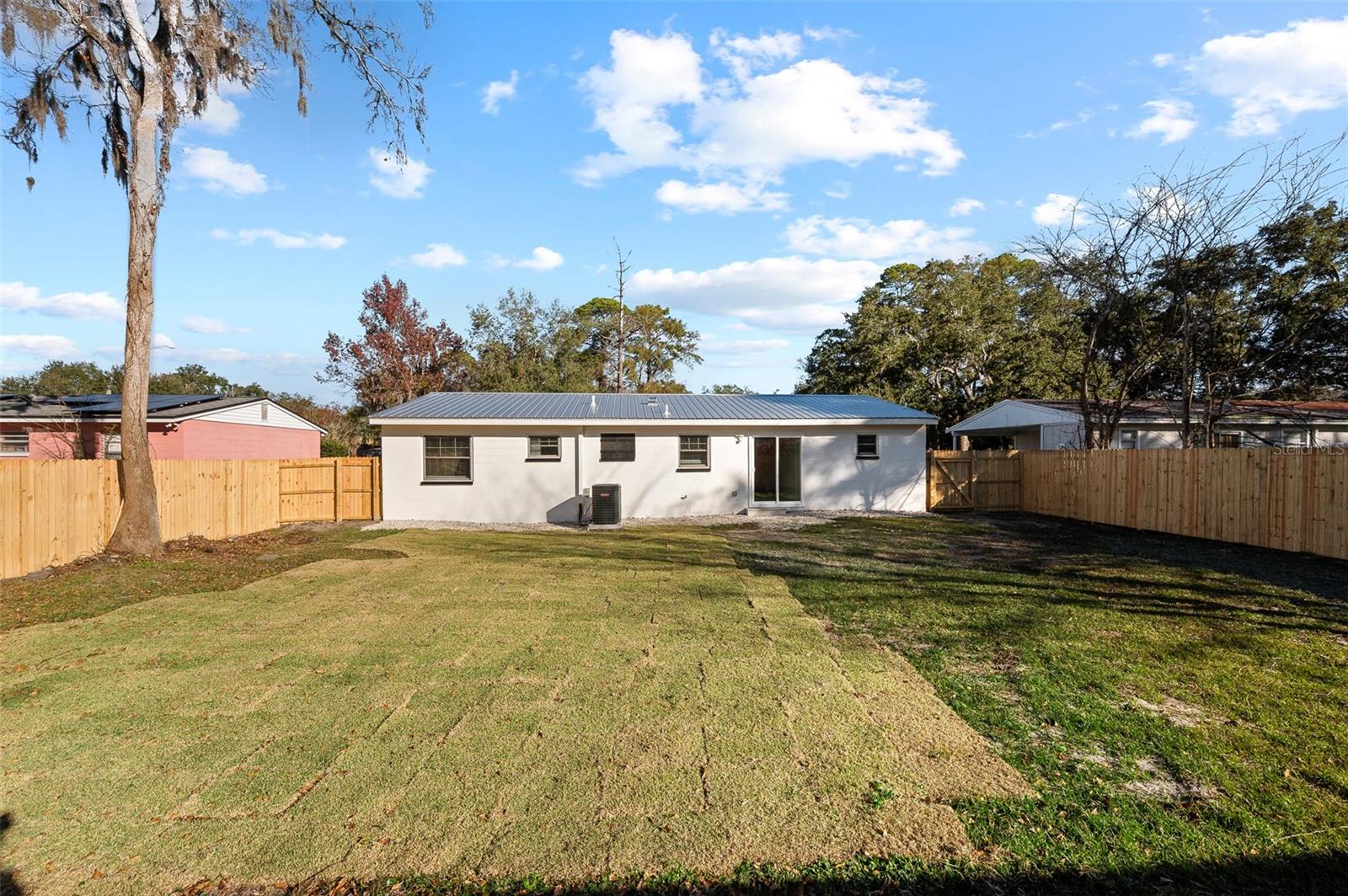 Image 25 of 27 For 1909 14th Avenue