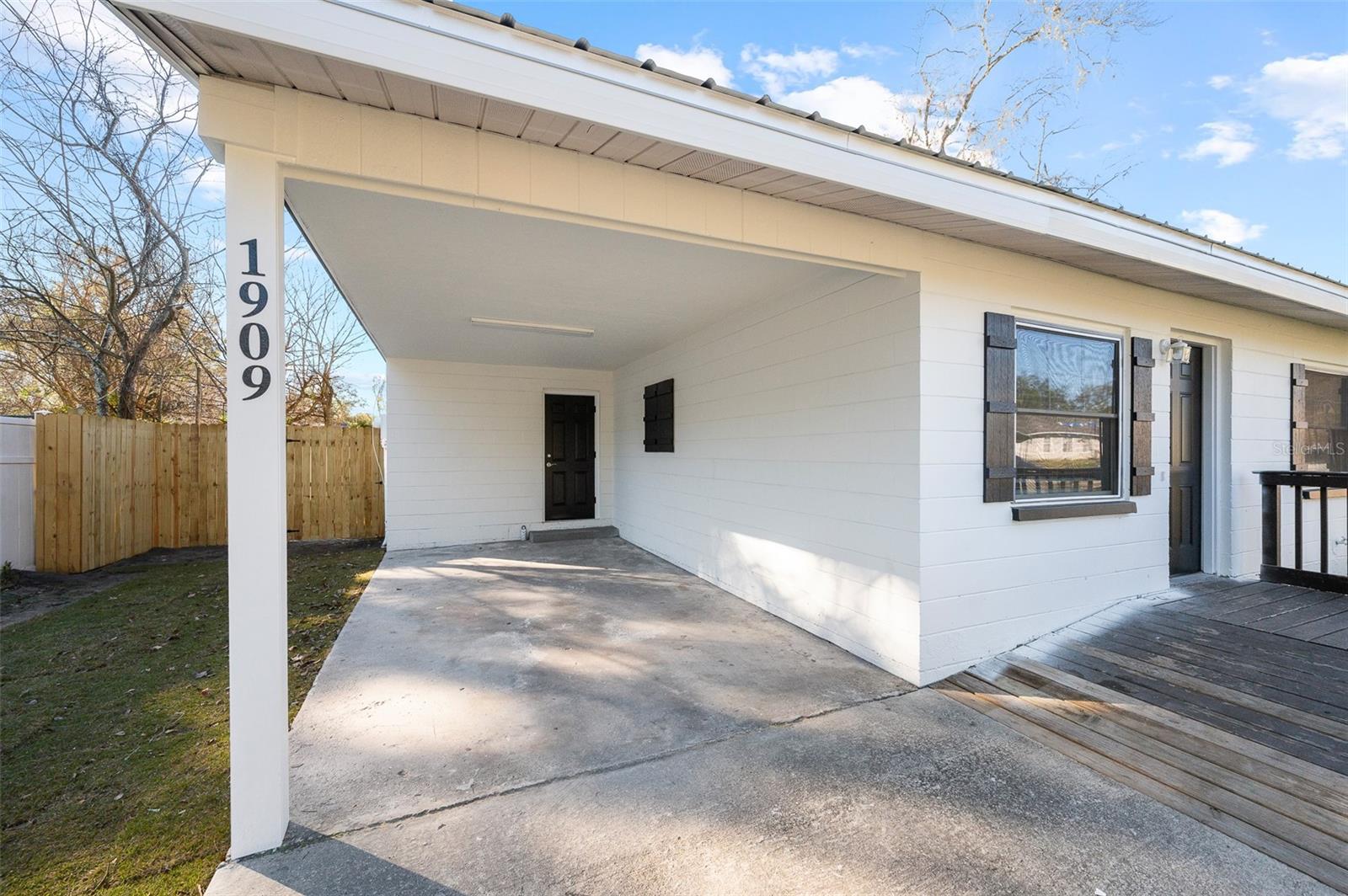 Image 3 of 27 For 1909 14th Avenue