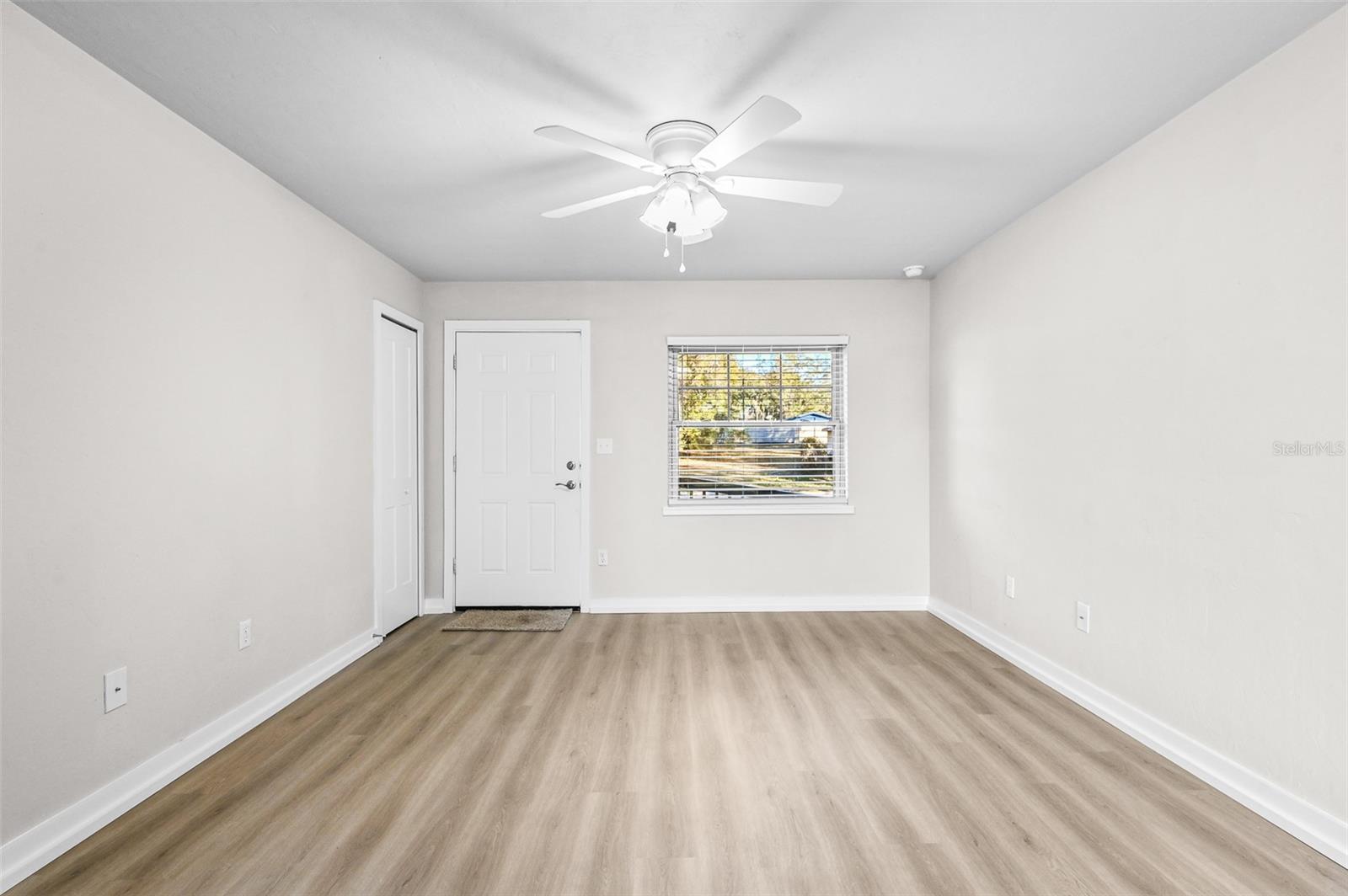 Image 5 of 27 For 1909 14th Avenue