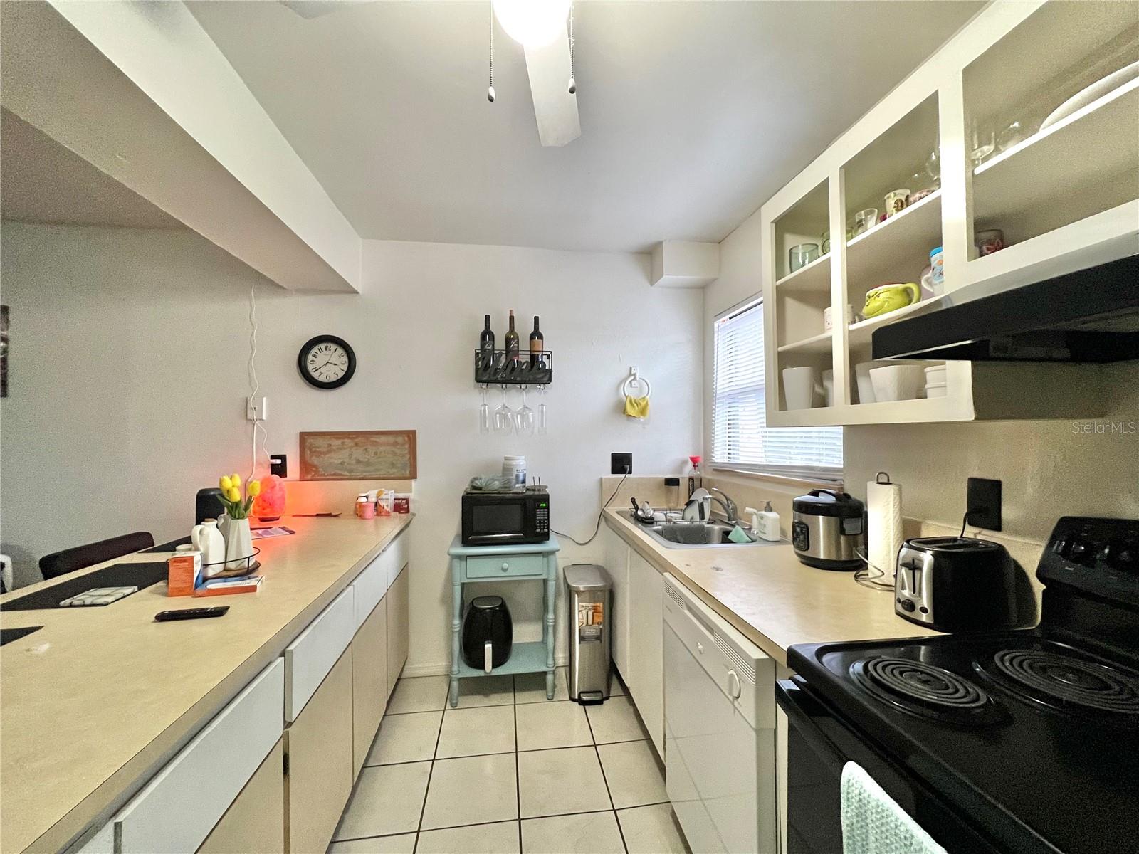 Image 5 of 18 For 2811 Archer Road Z244