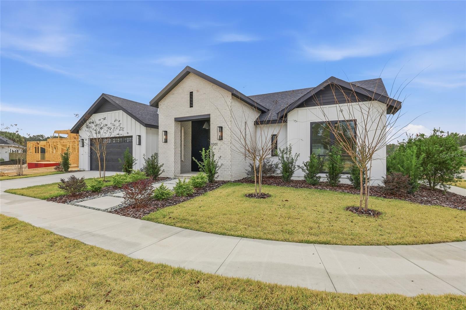 Image 4 of 41 For 1001 120th Drive