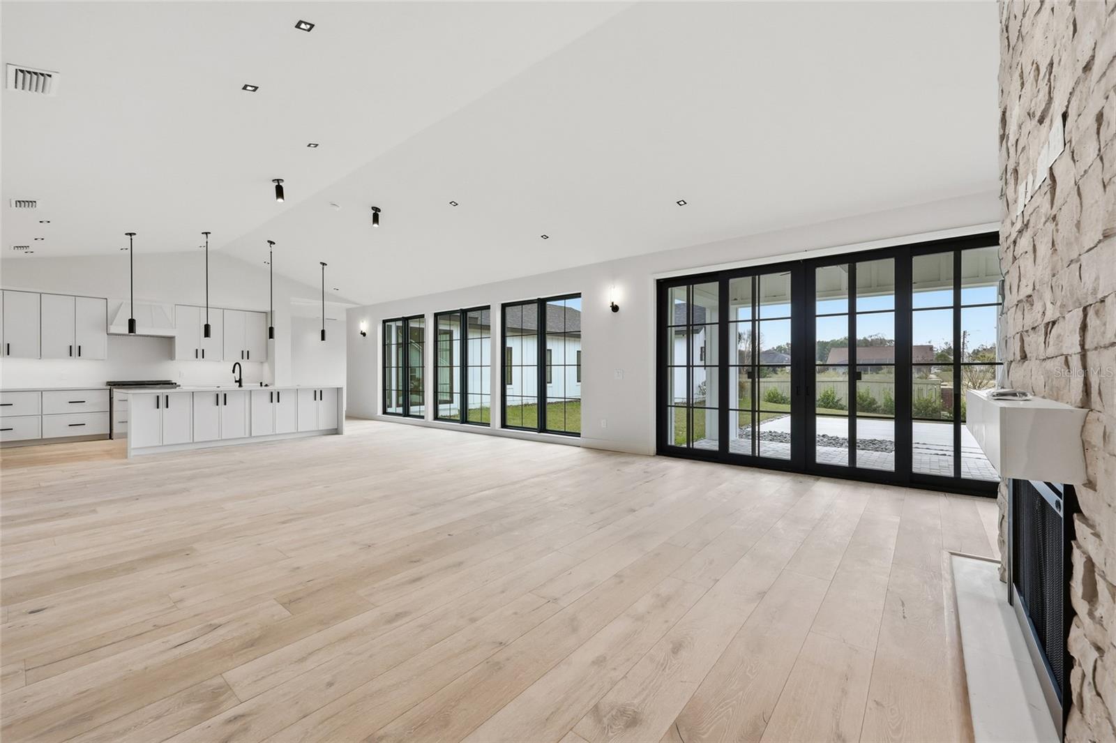 Image 6 of 41 For 1001 120th Drive