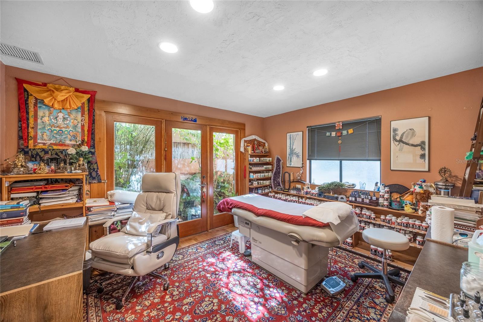 Image 12 of 44 For 1216 9th Avenue